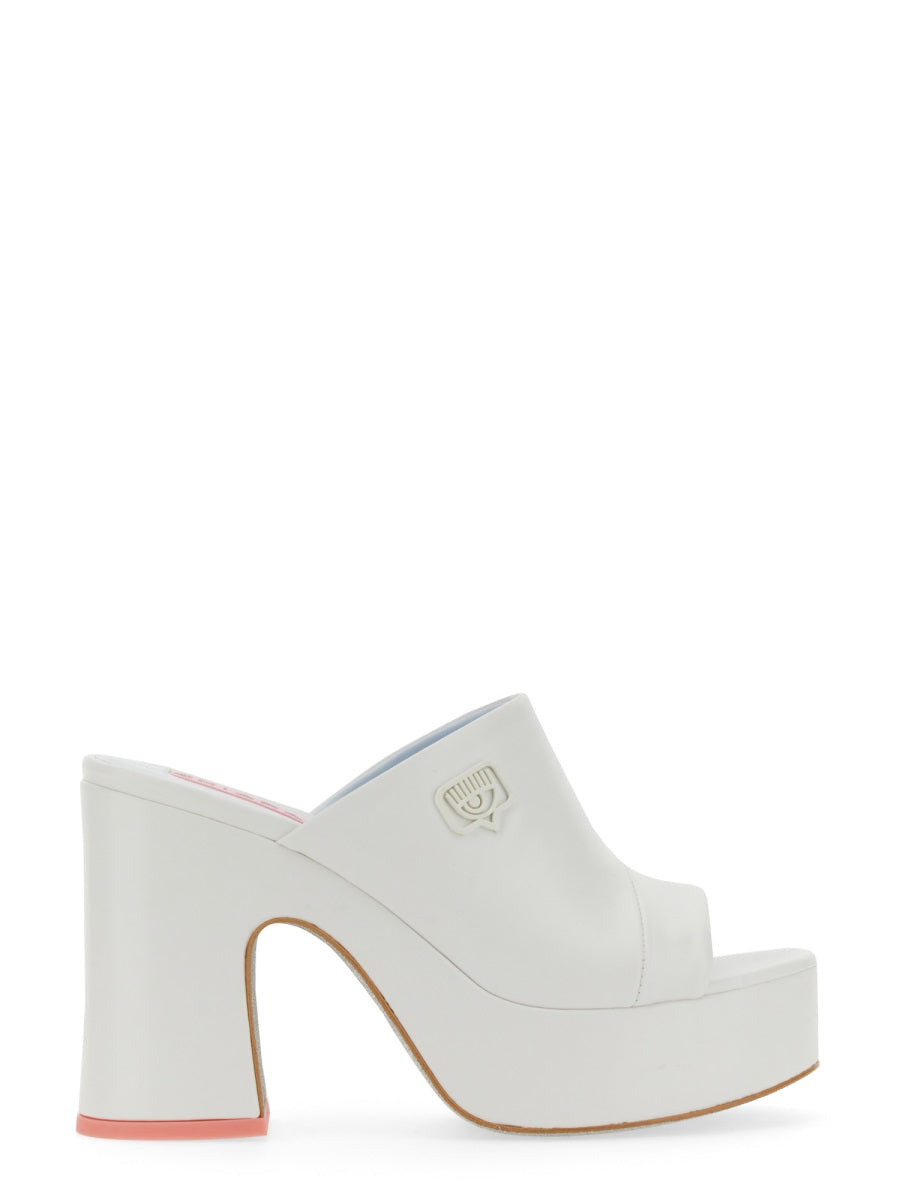 EYELIKE SANDAL