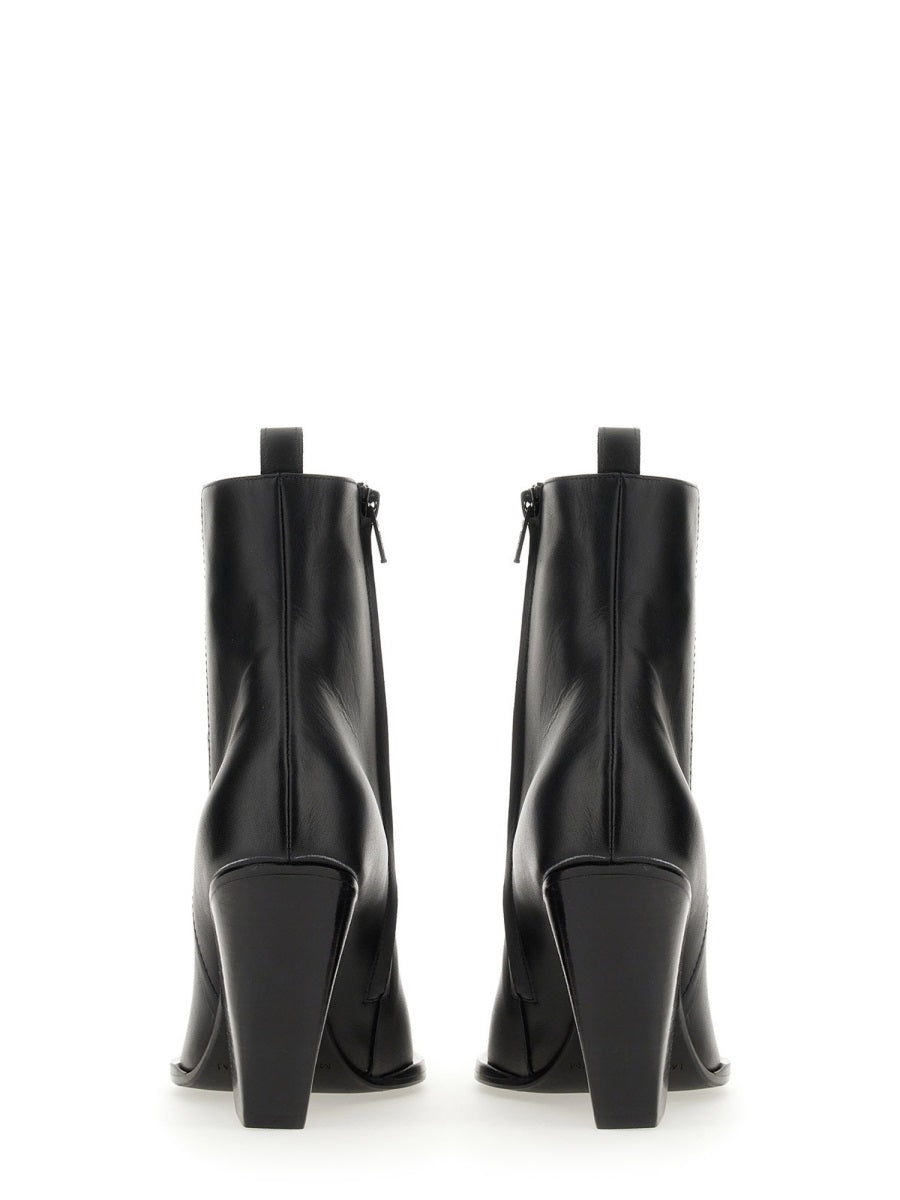 COWBOY BOOTS