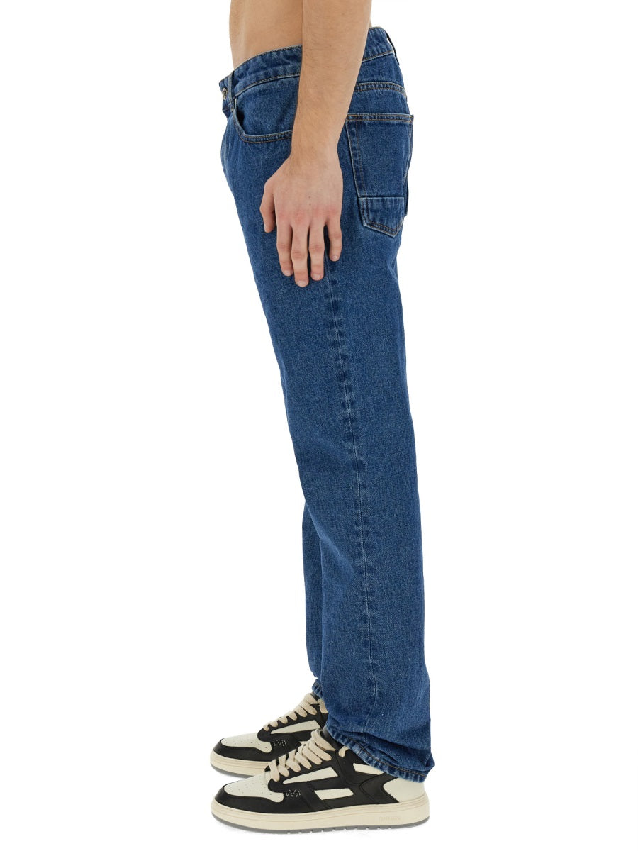 STRAIGHT LEG JEANS