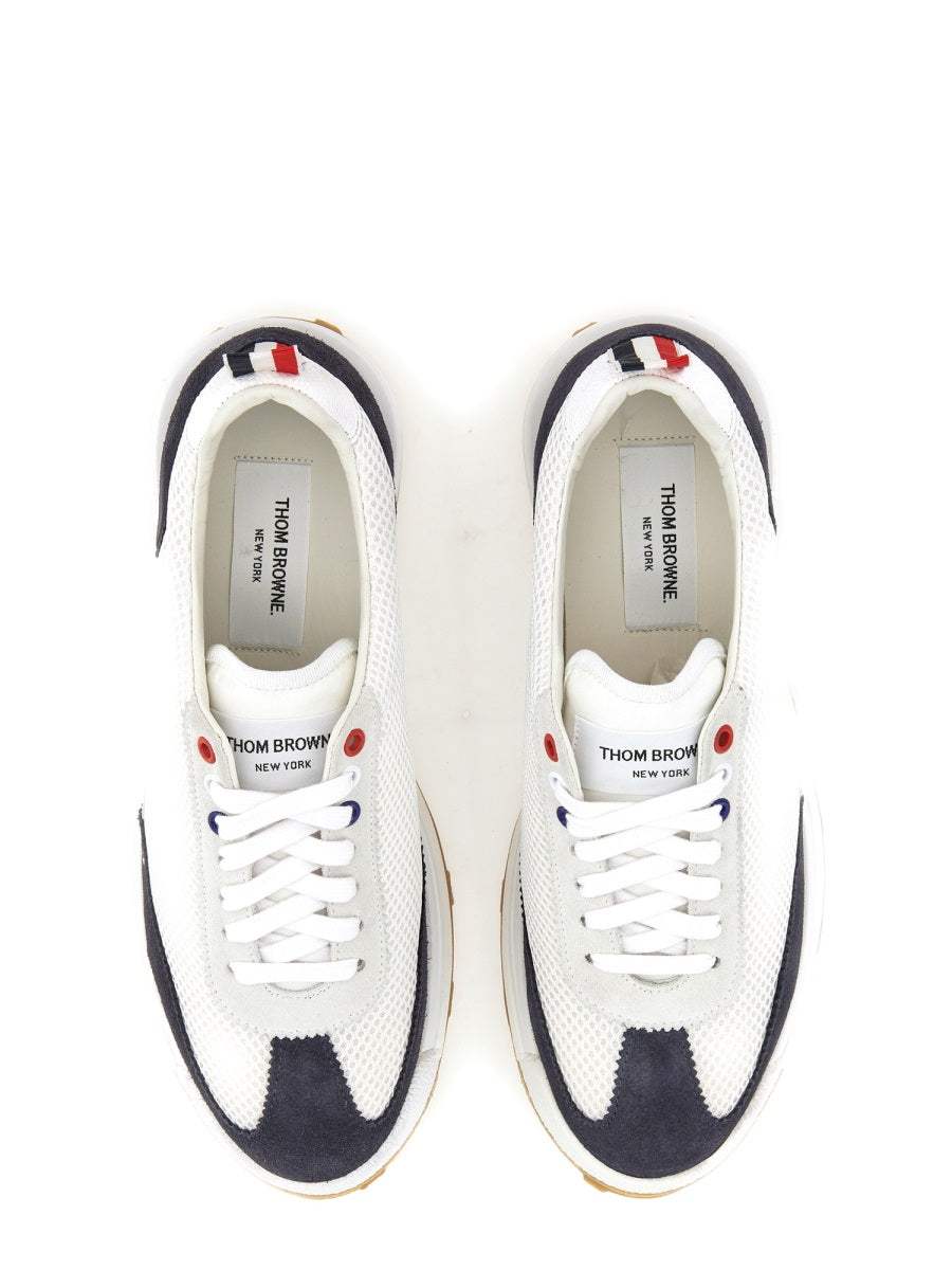 SNEAKER TECH RUNNER