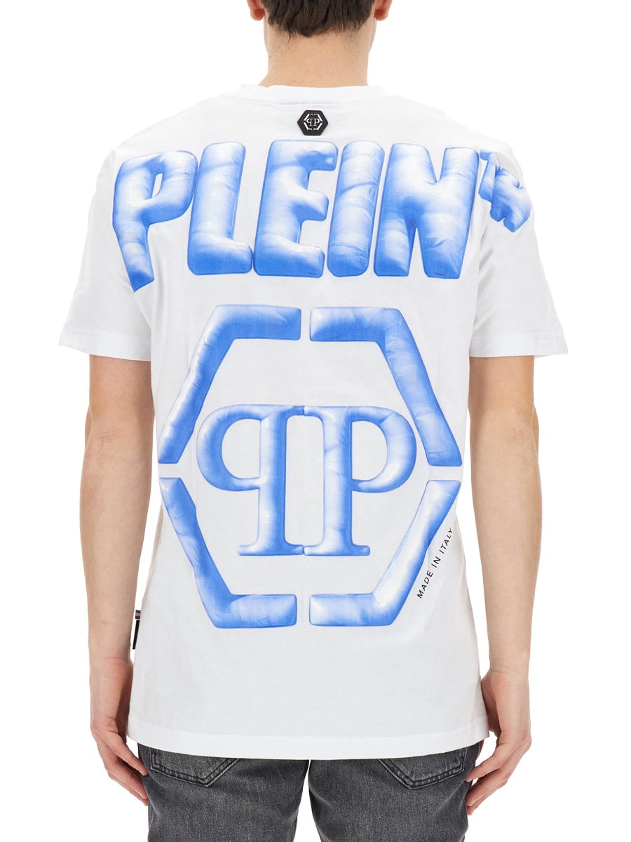 T-SHIRT WITH LOGO