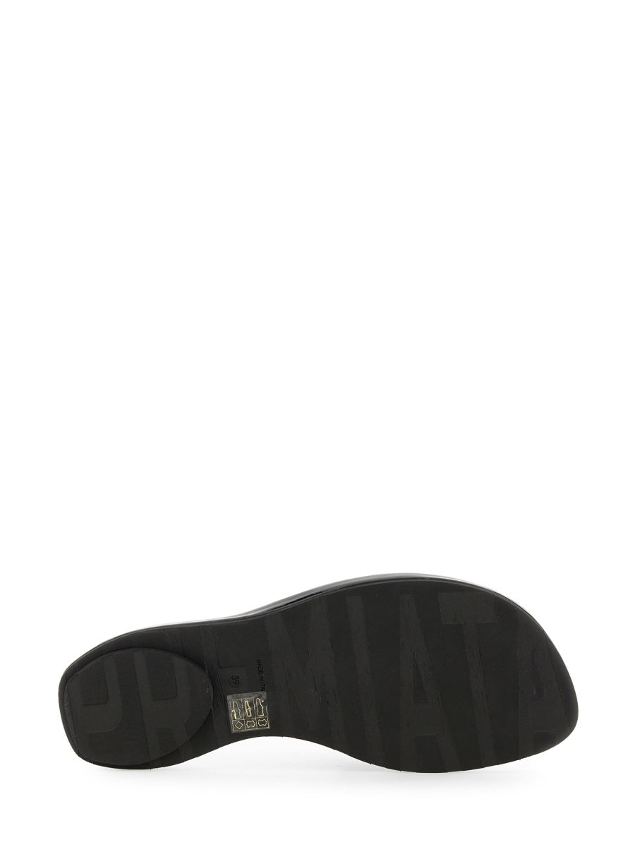 SLIDE SANDAL