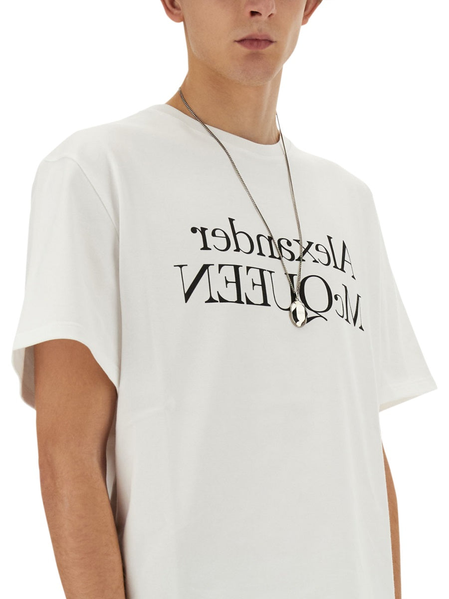 T-SHIRT WITH LOGO