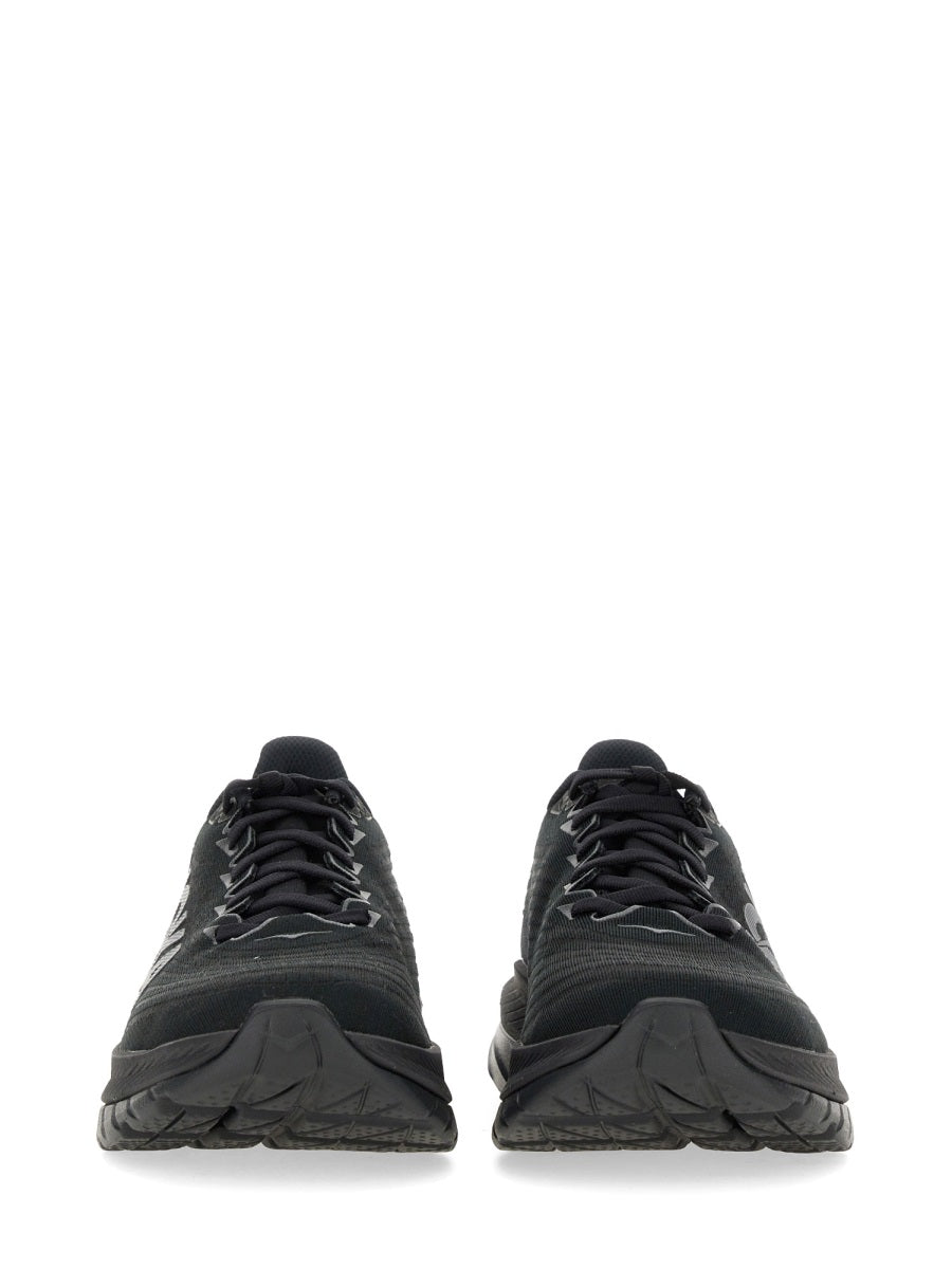 "MACH 5" SNEAKER