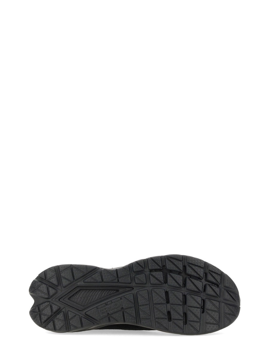 "MACH 5" SNEAKER
