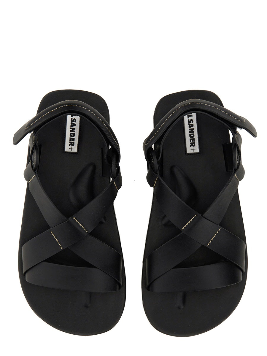 LOW SANDAL.