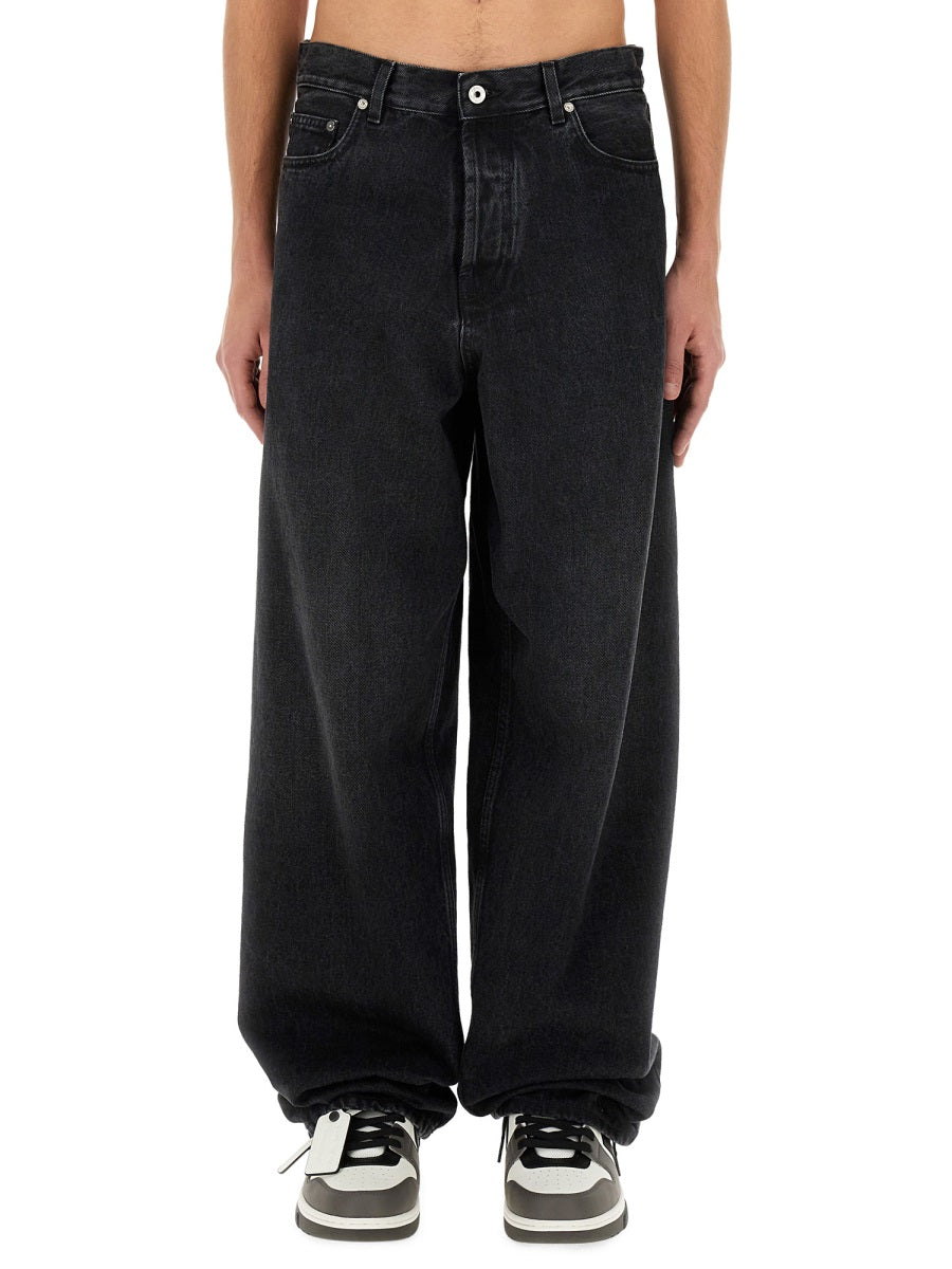 LOOSE FIT JEANS