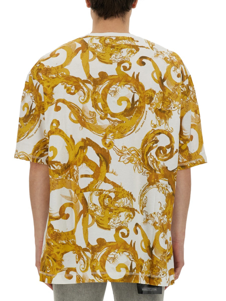 T-SHIRT WITH LOGO