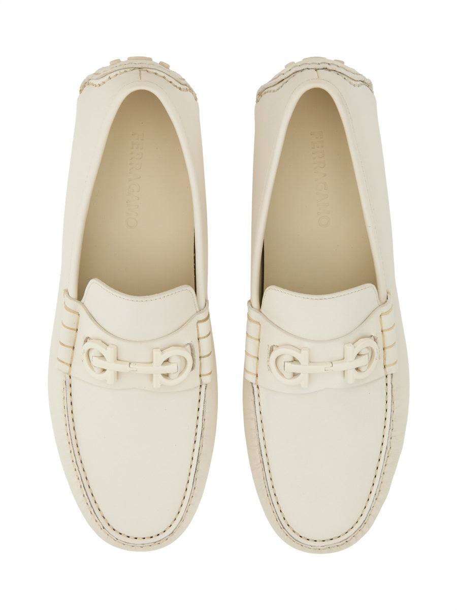 MOCCASIN WITH GANCINI ORNAMENT