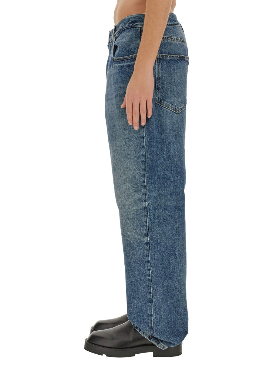 REGULAR FIT JEANS