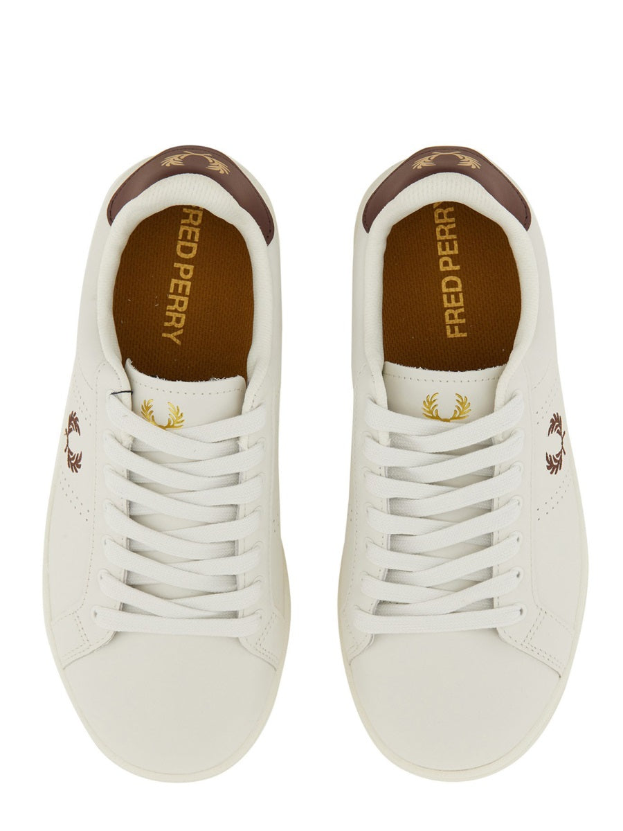 SNEAKER "B721"