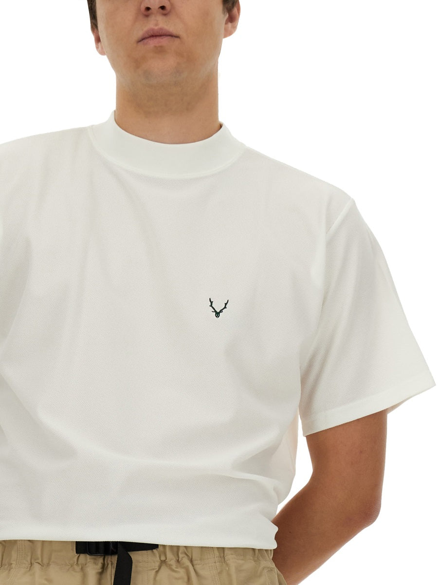 T-SHIRT WITH LOGO