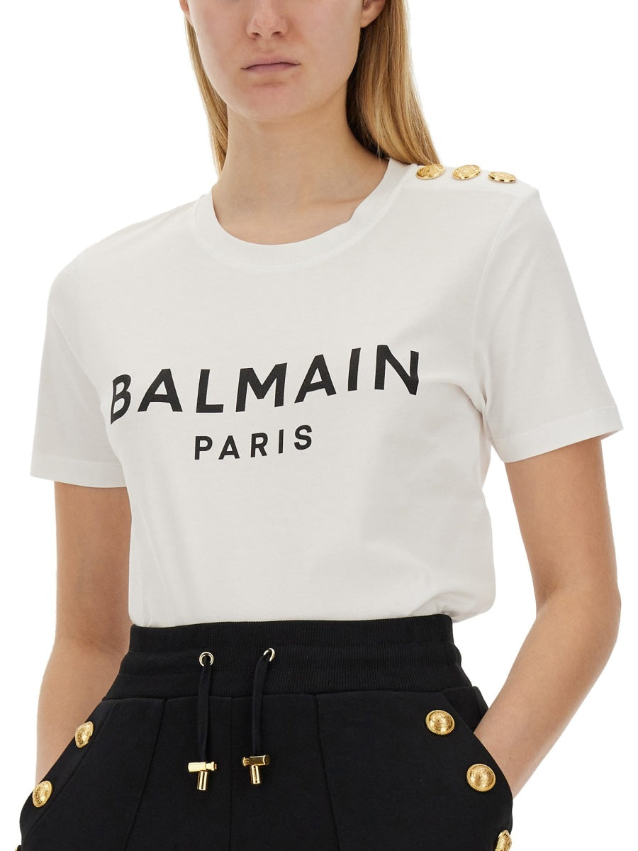 T-SHIRT WITH LOGO