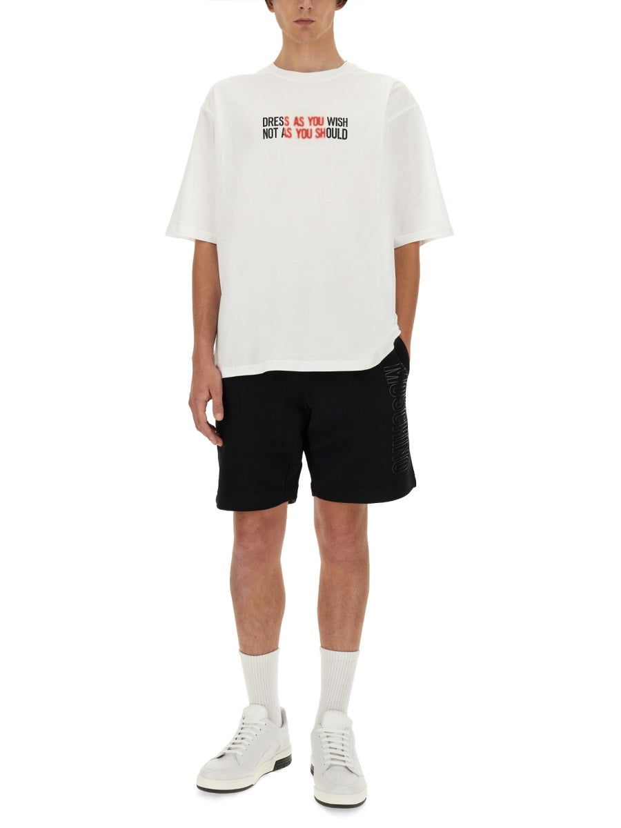 T-SHIRT WITH LOGO