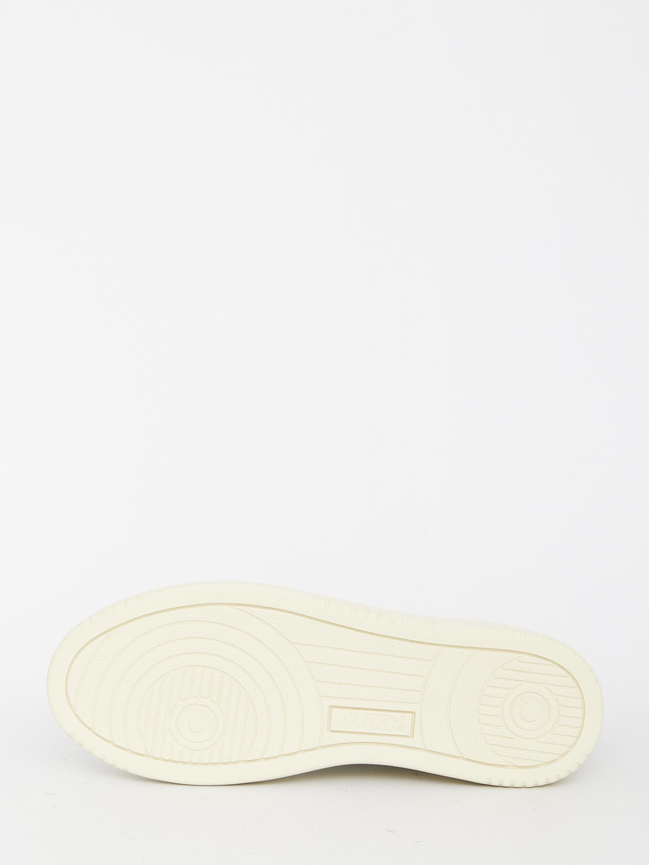 Medalist sneakers