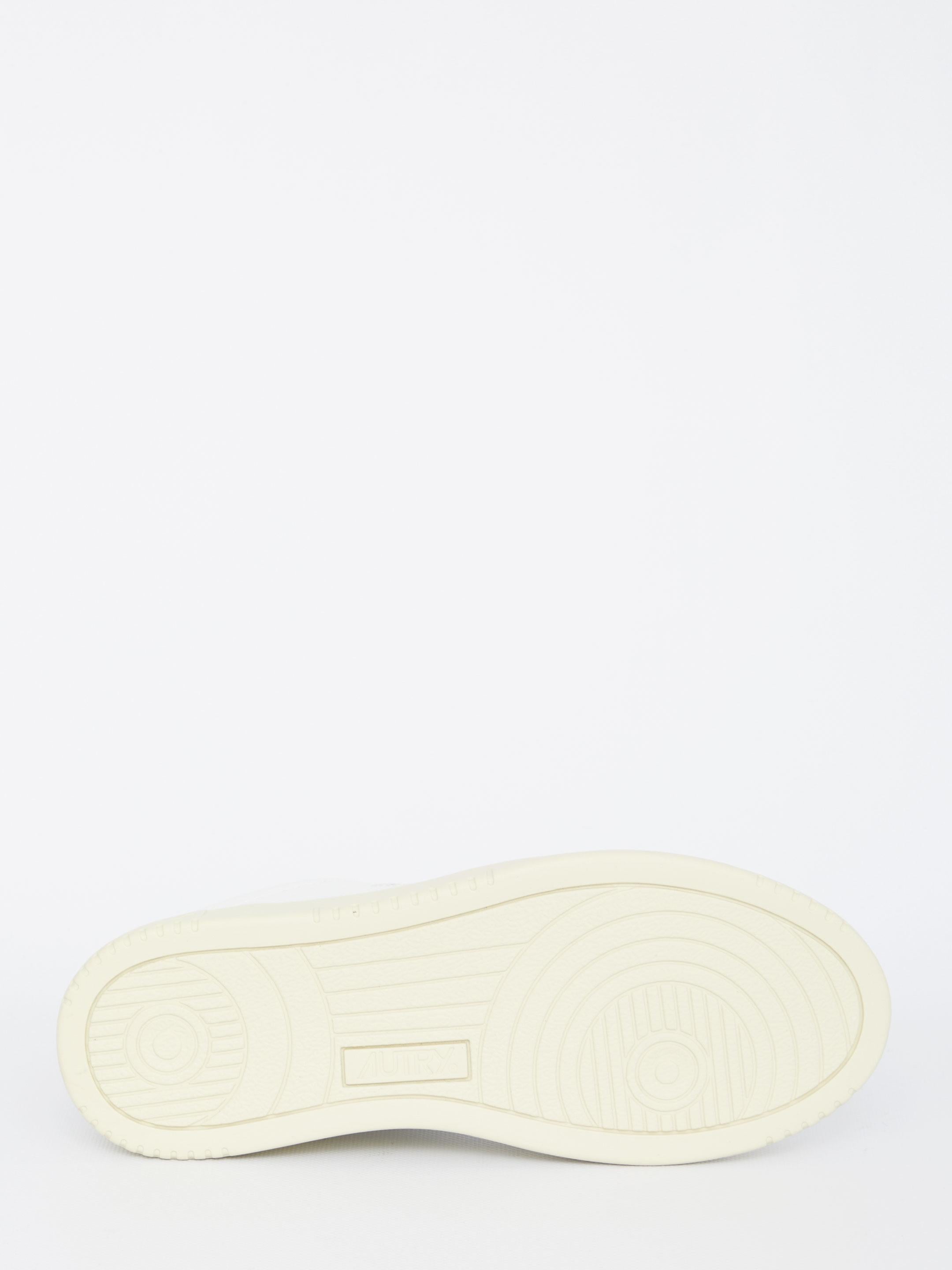Medalist sneakers