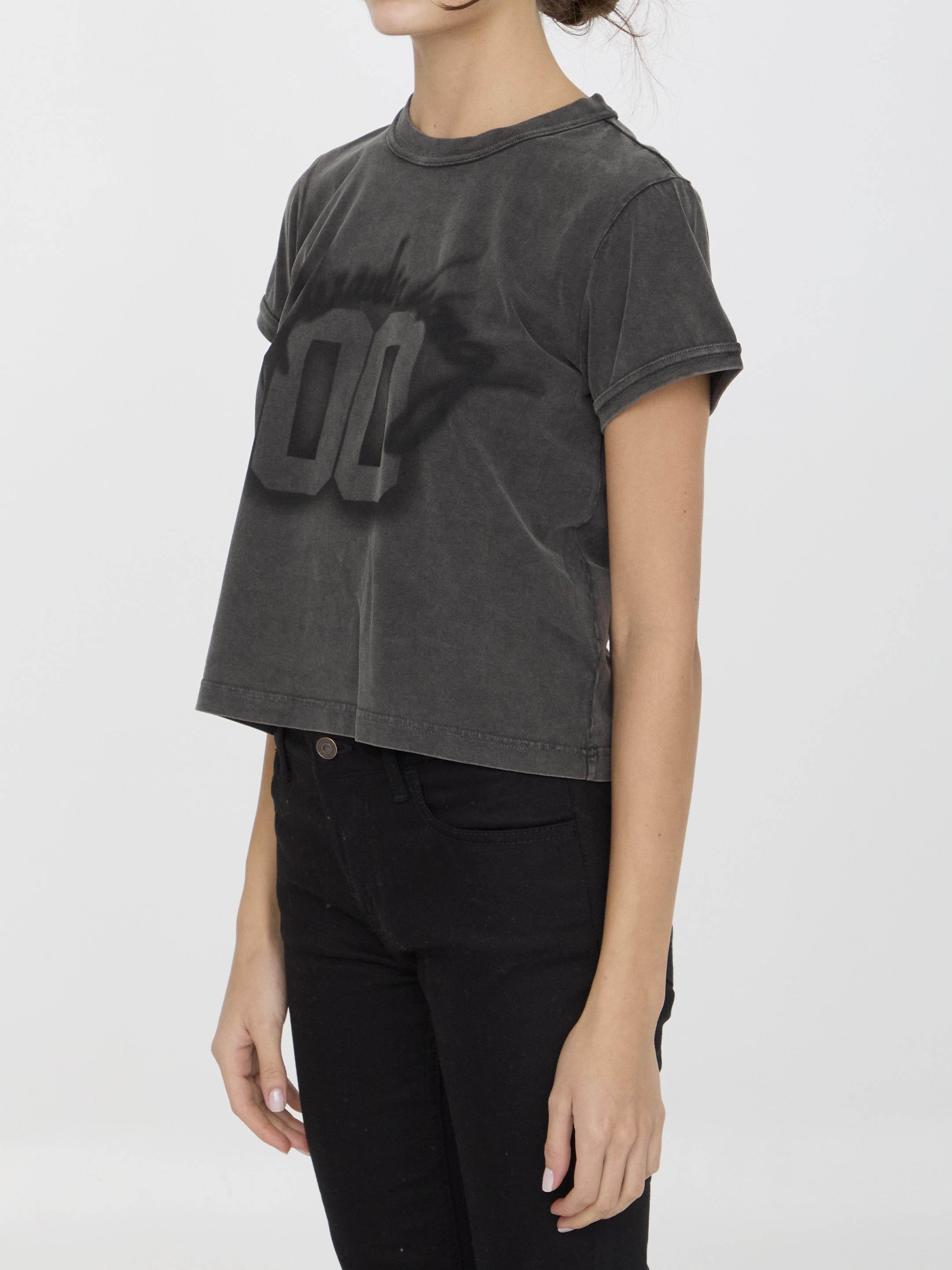 T-shirt with 00 graphic