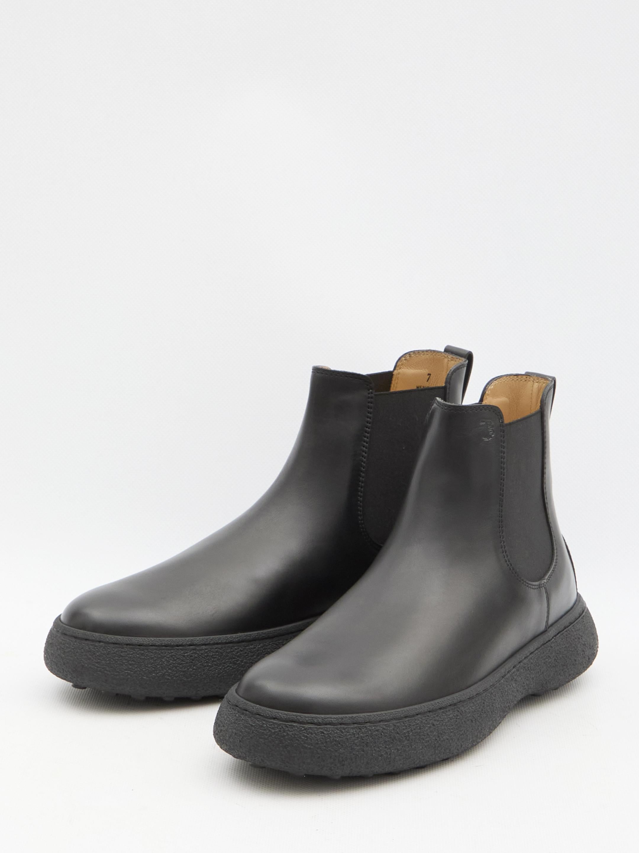 Leather Chelsea boots