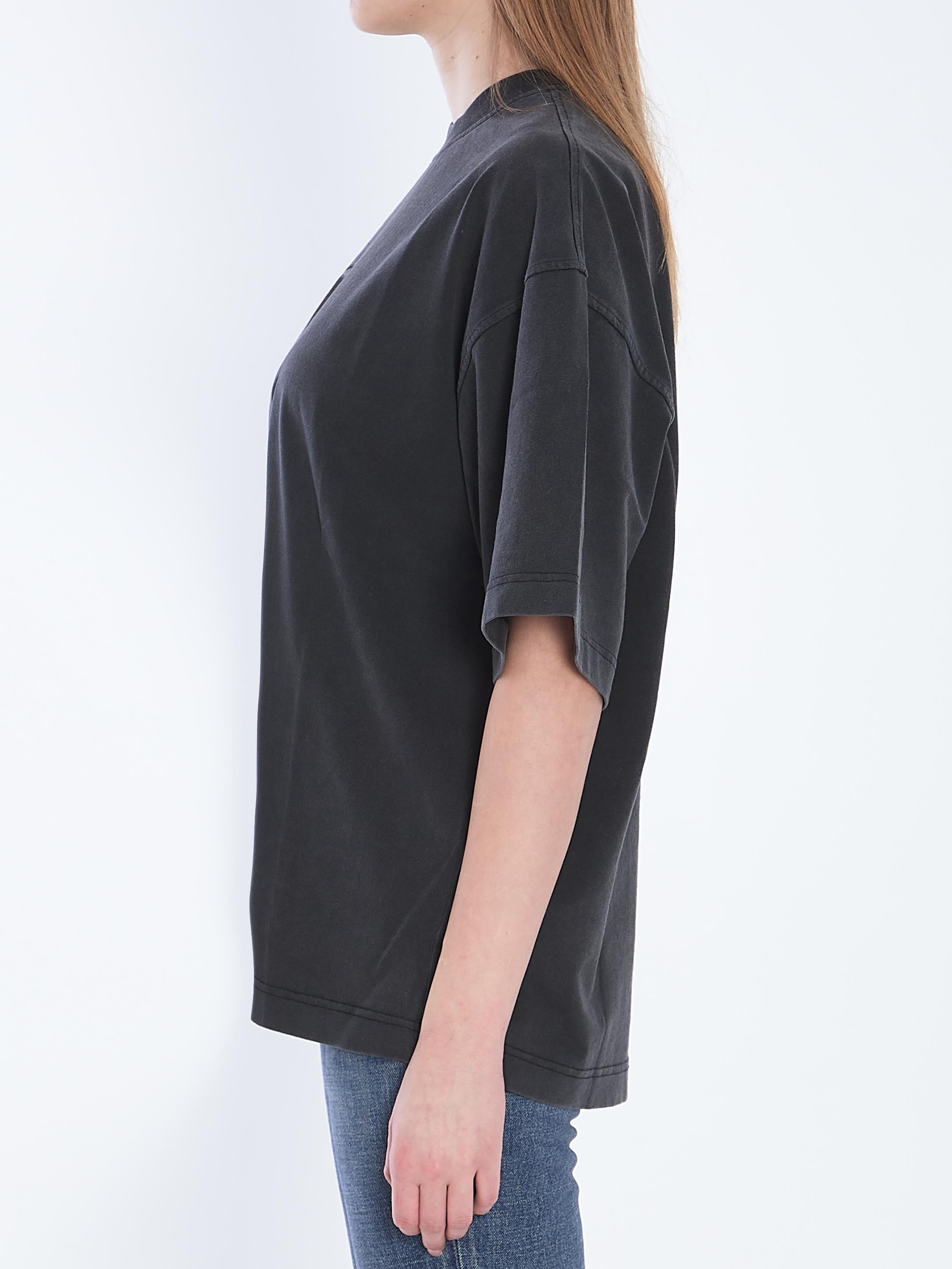 Battery print t-shirt