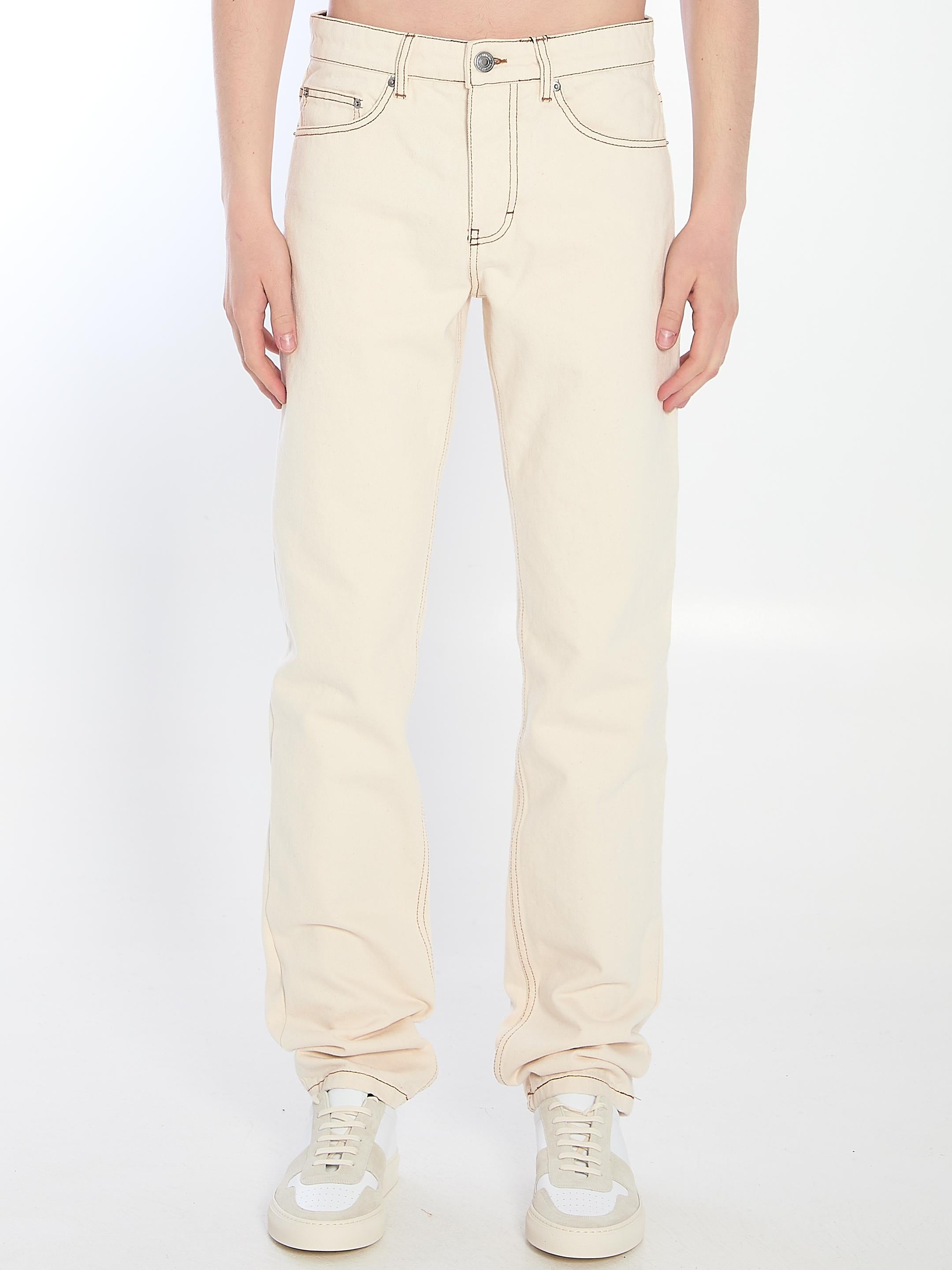 Classic fit jeans