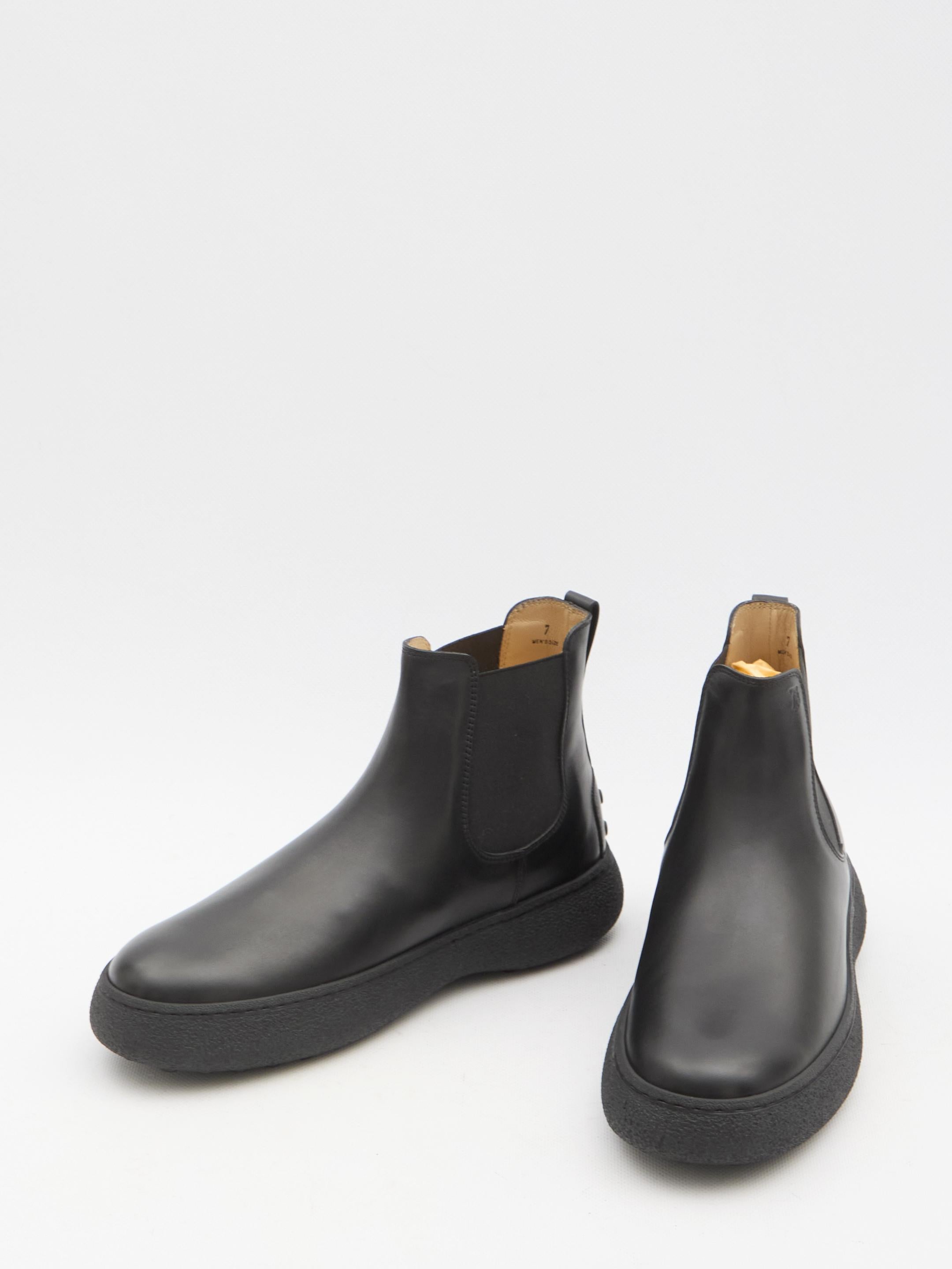 Leather Chelsea boots
