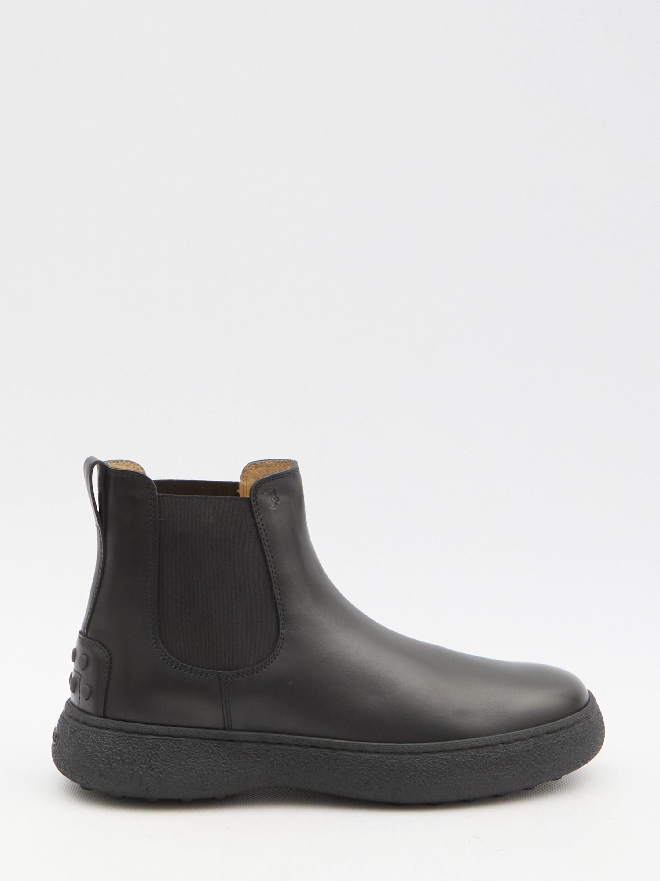 Leather Chelsea boots