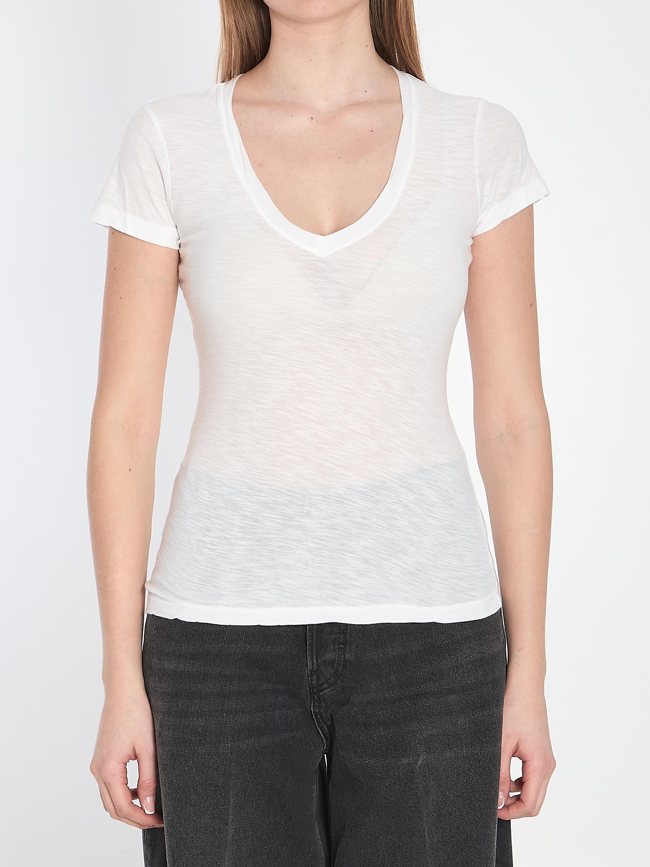 V-neck t-shirt