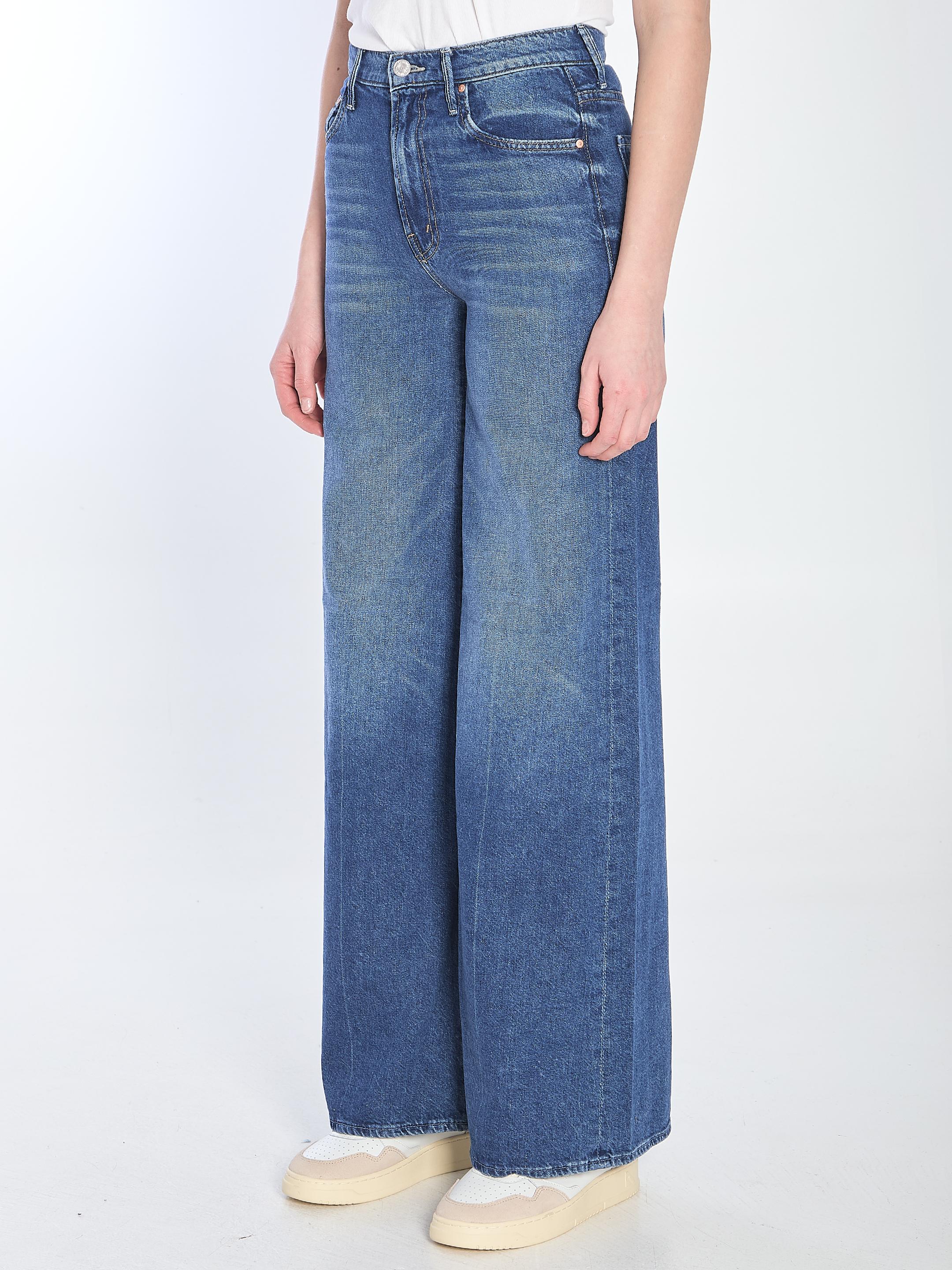 The Swisher Sneak Fray jeans