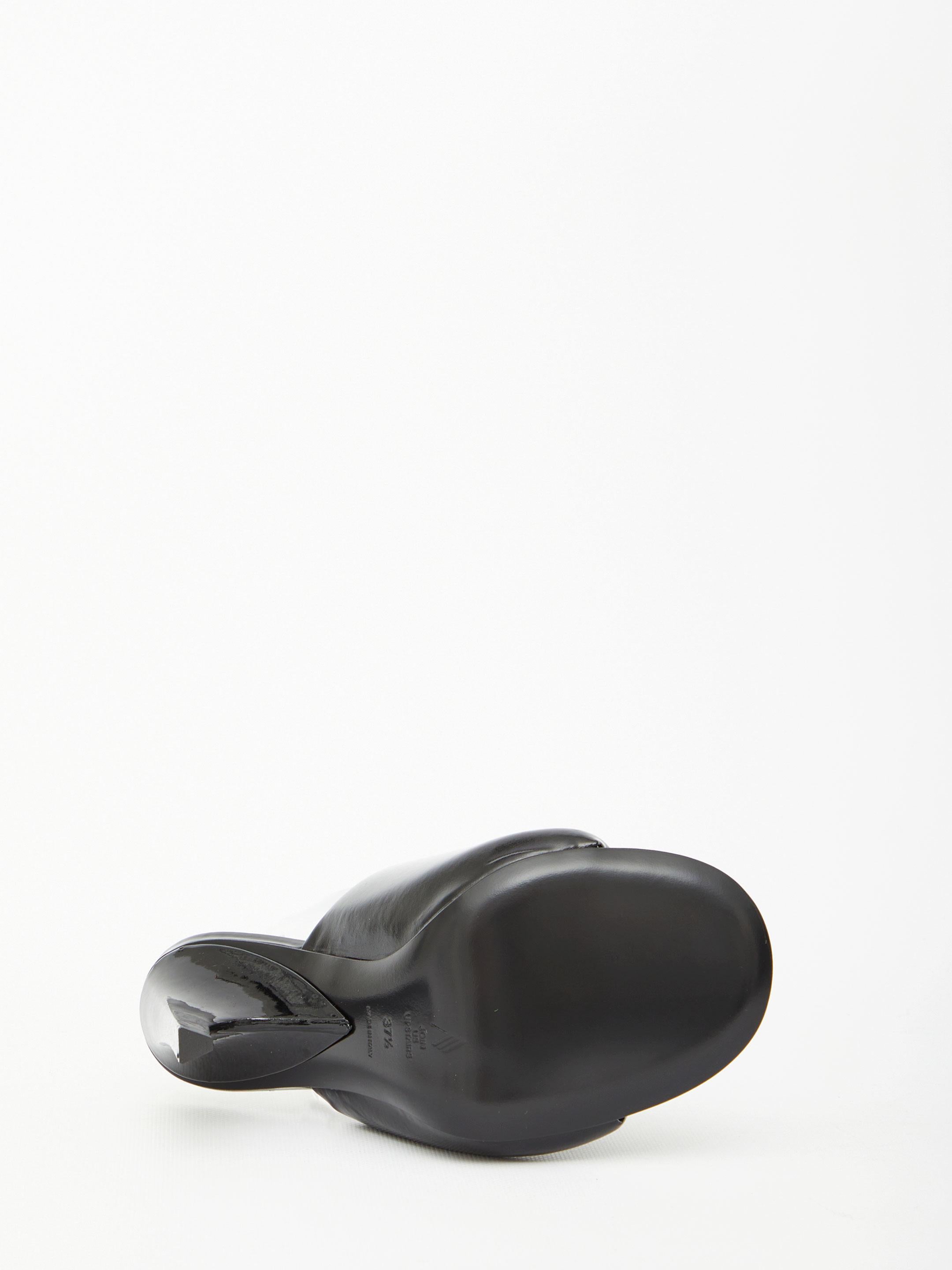 Black Rem sandals