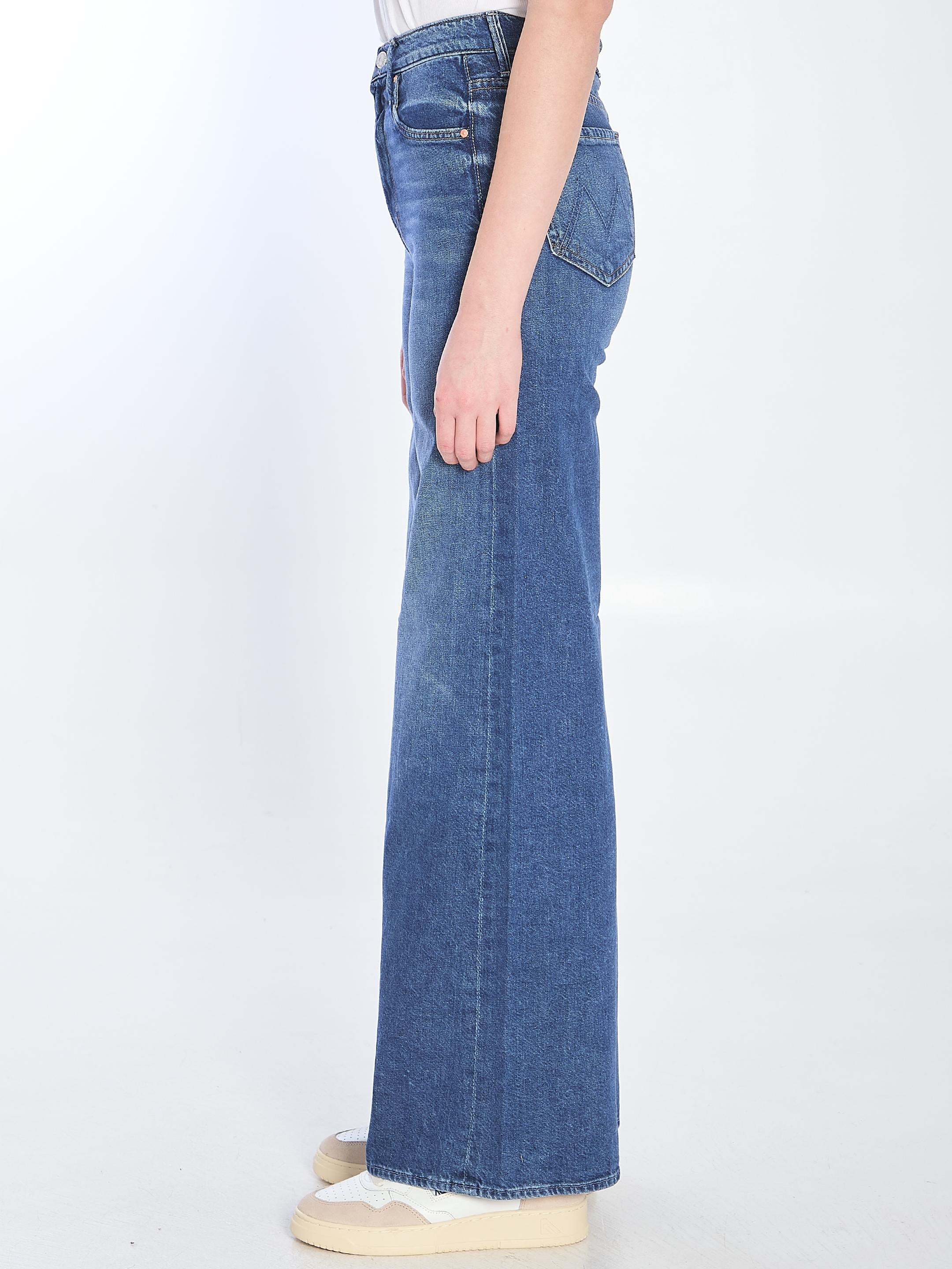 The Swisher Sneak Fray jeans