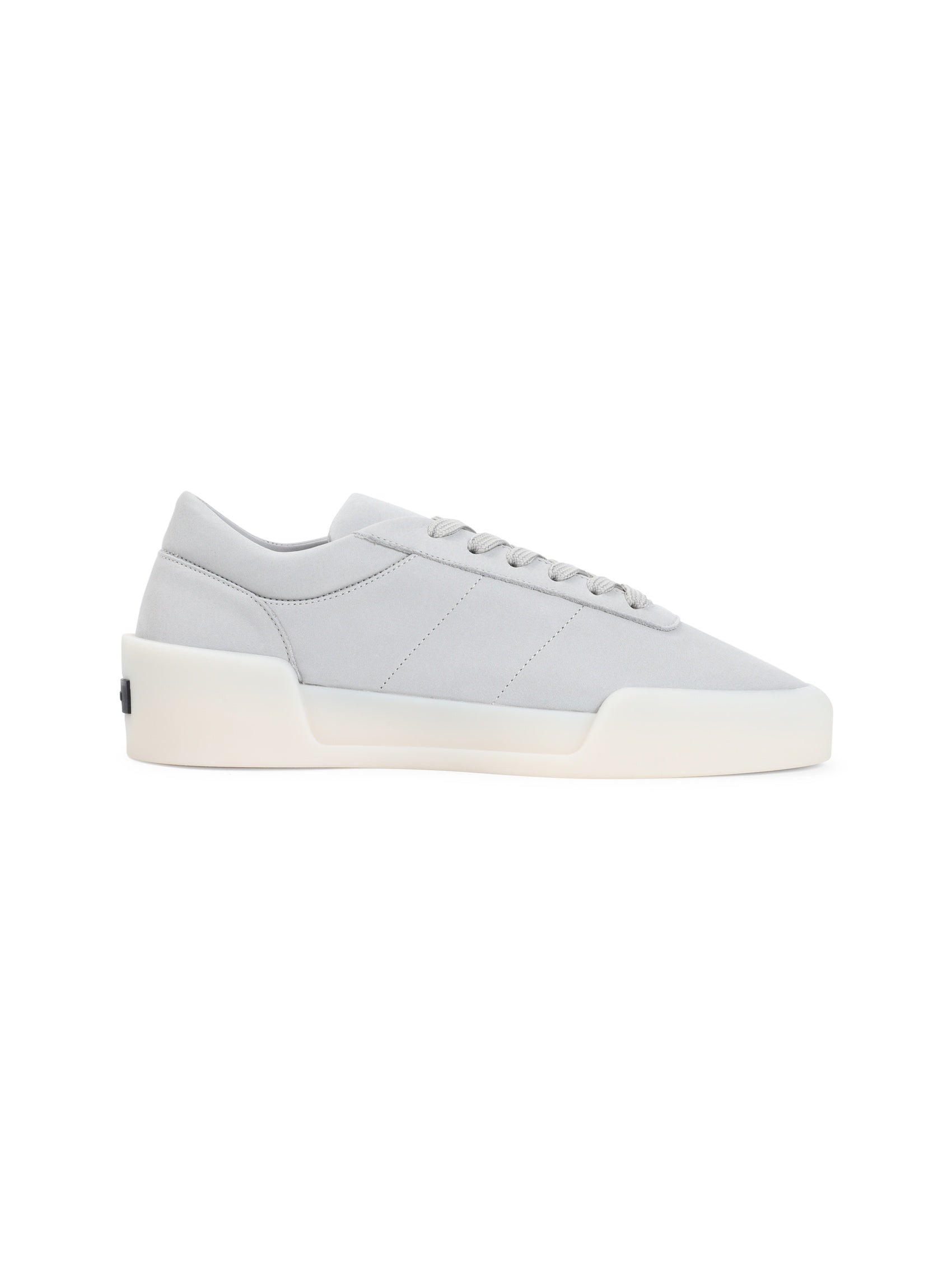 Aerobic Low Sneakers