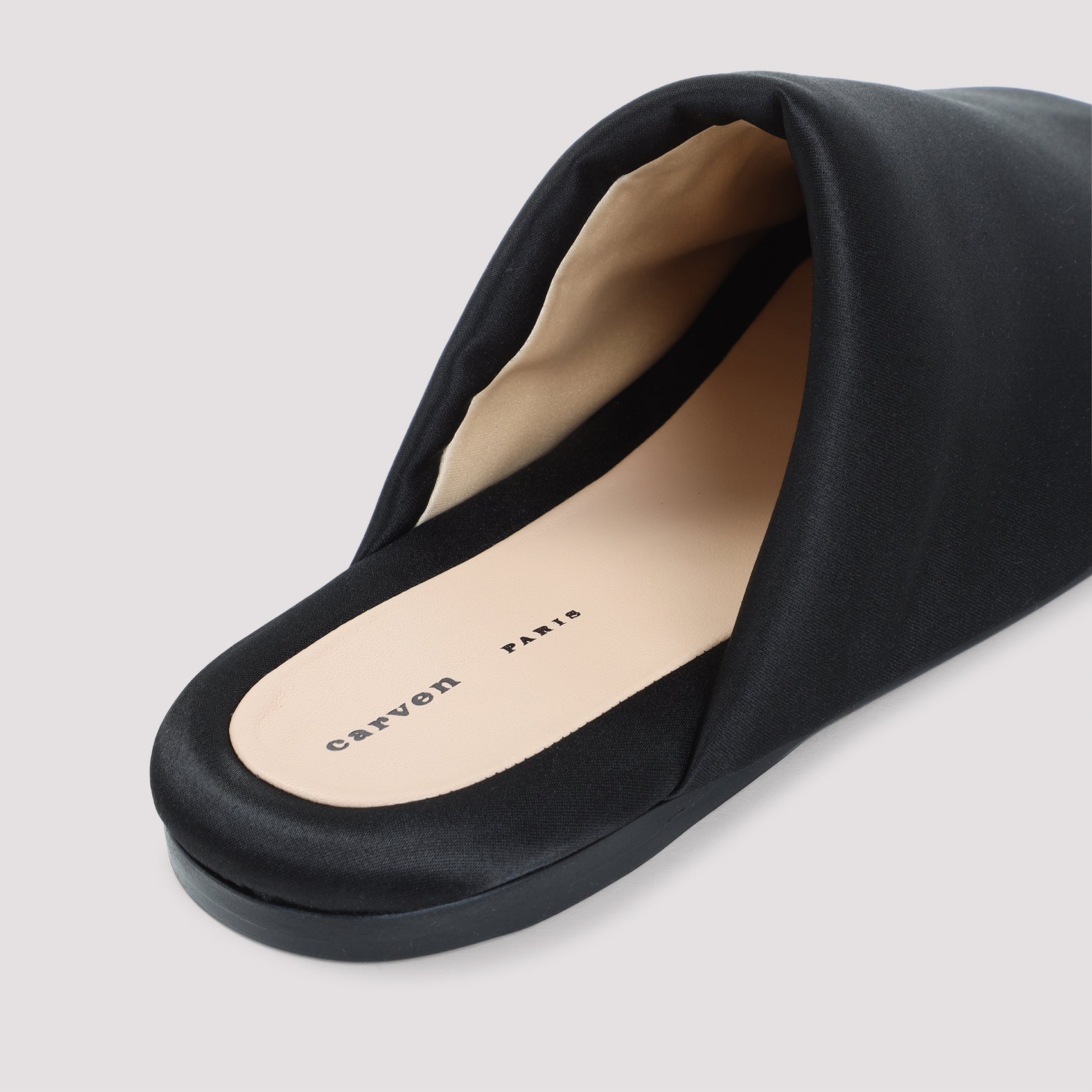 SE201 Shoes Slippers