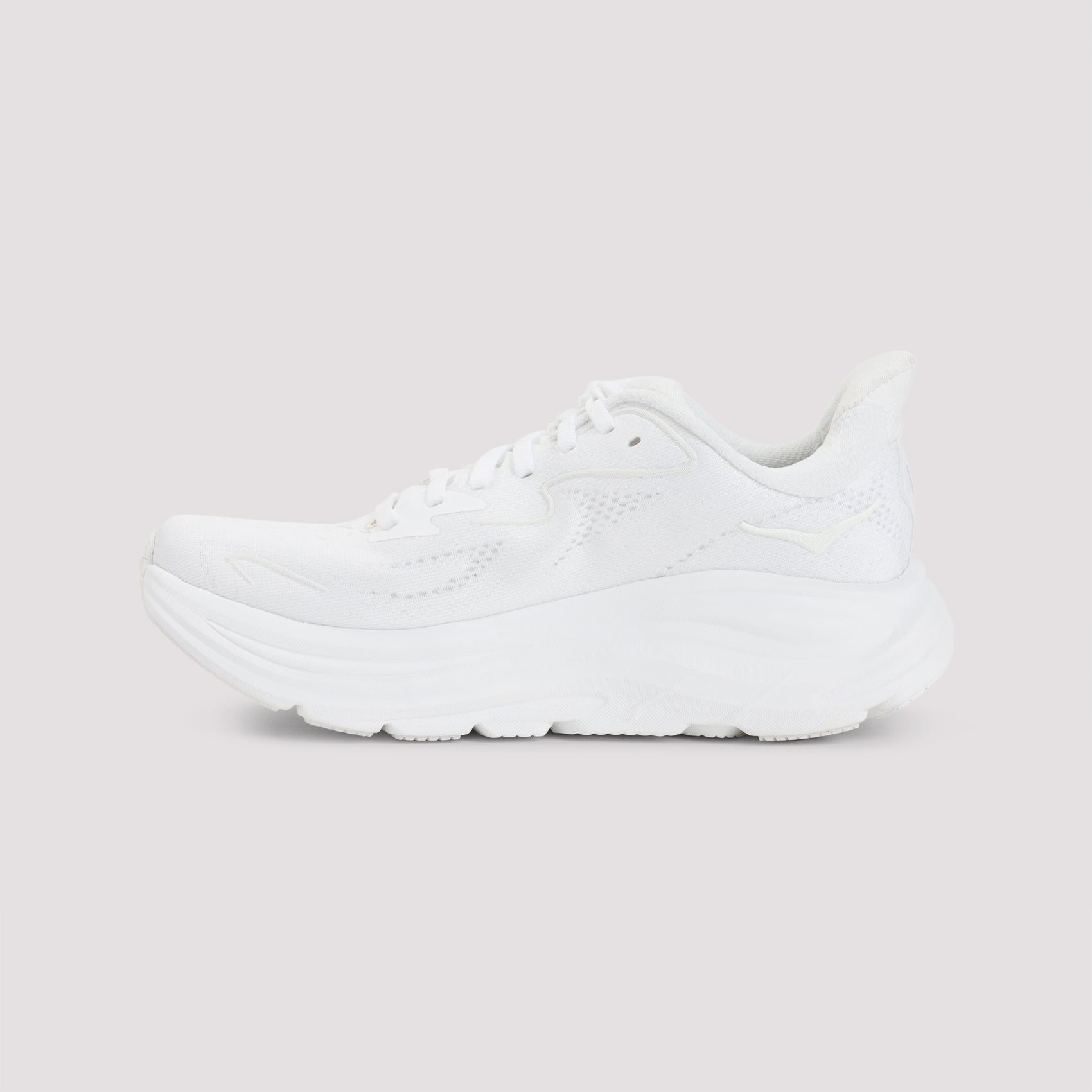 Clifton 10 Sneakers