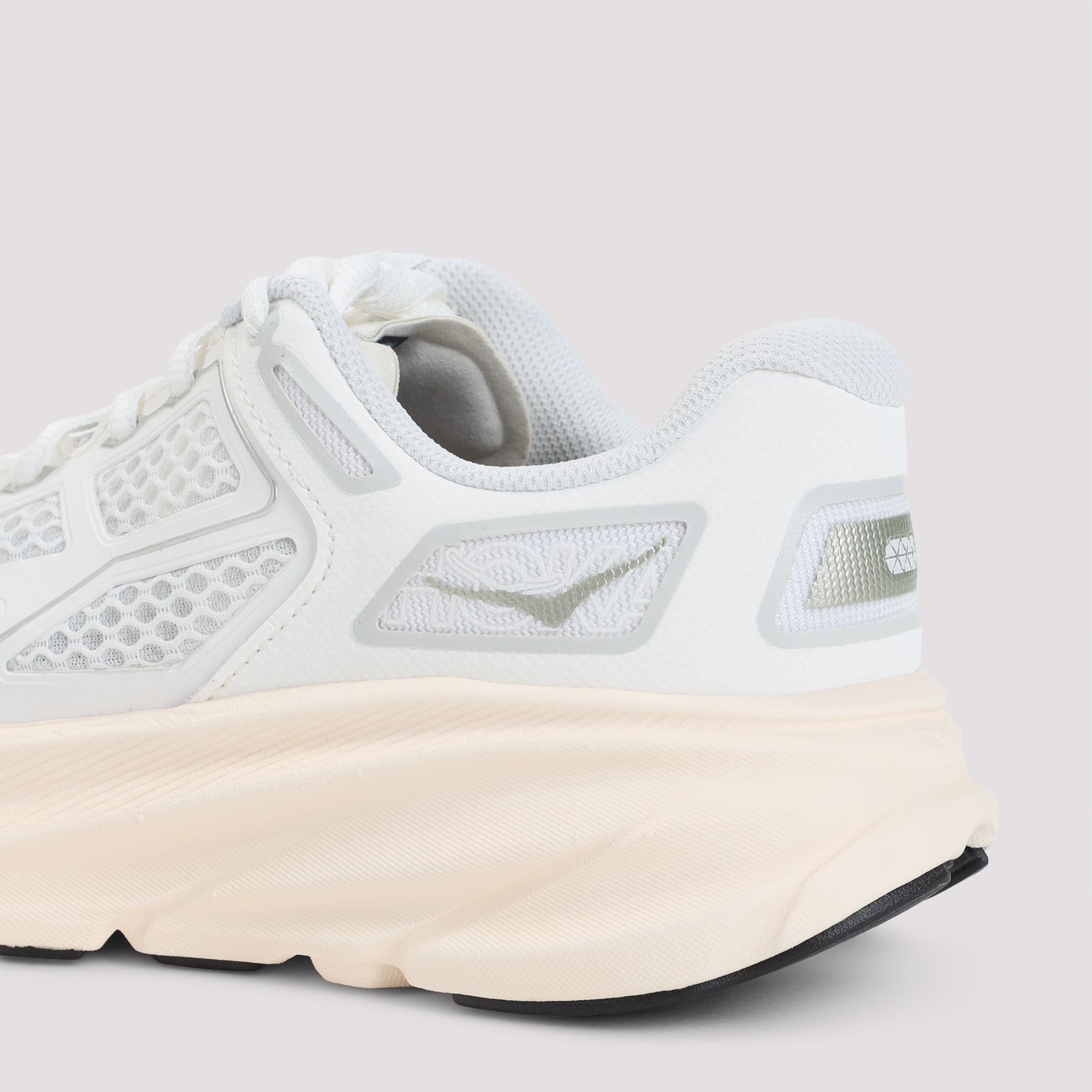 Clifton One9 Sneakers