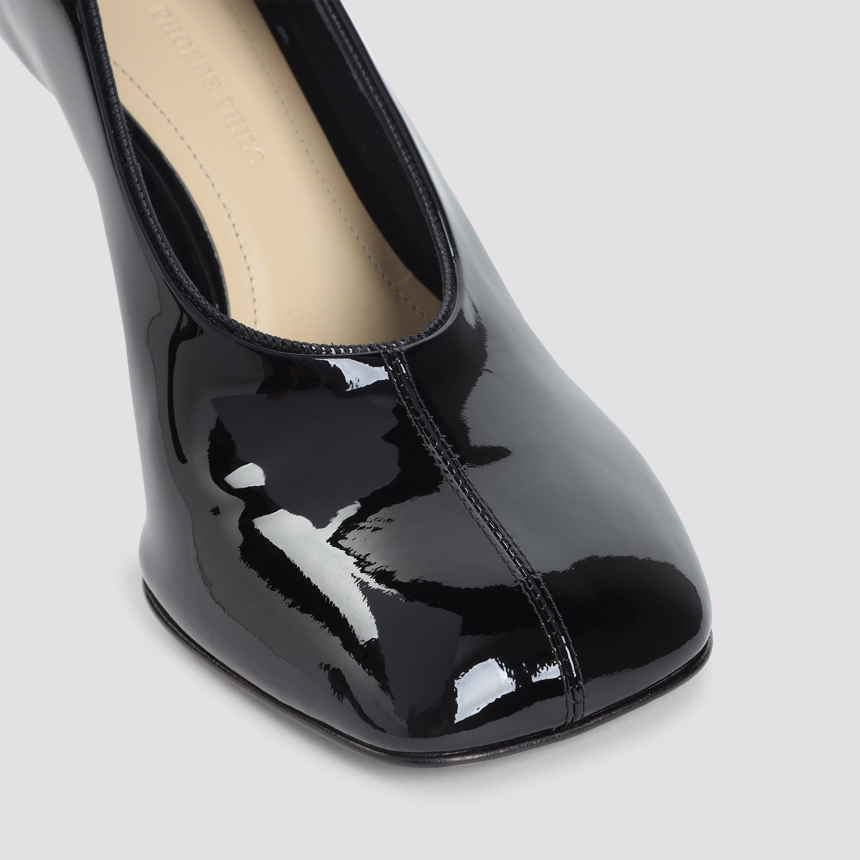 Soft 90 Pumps