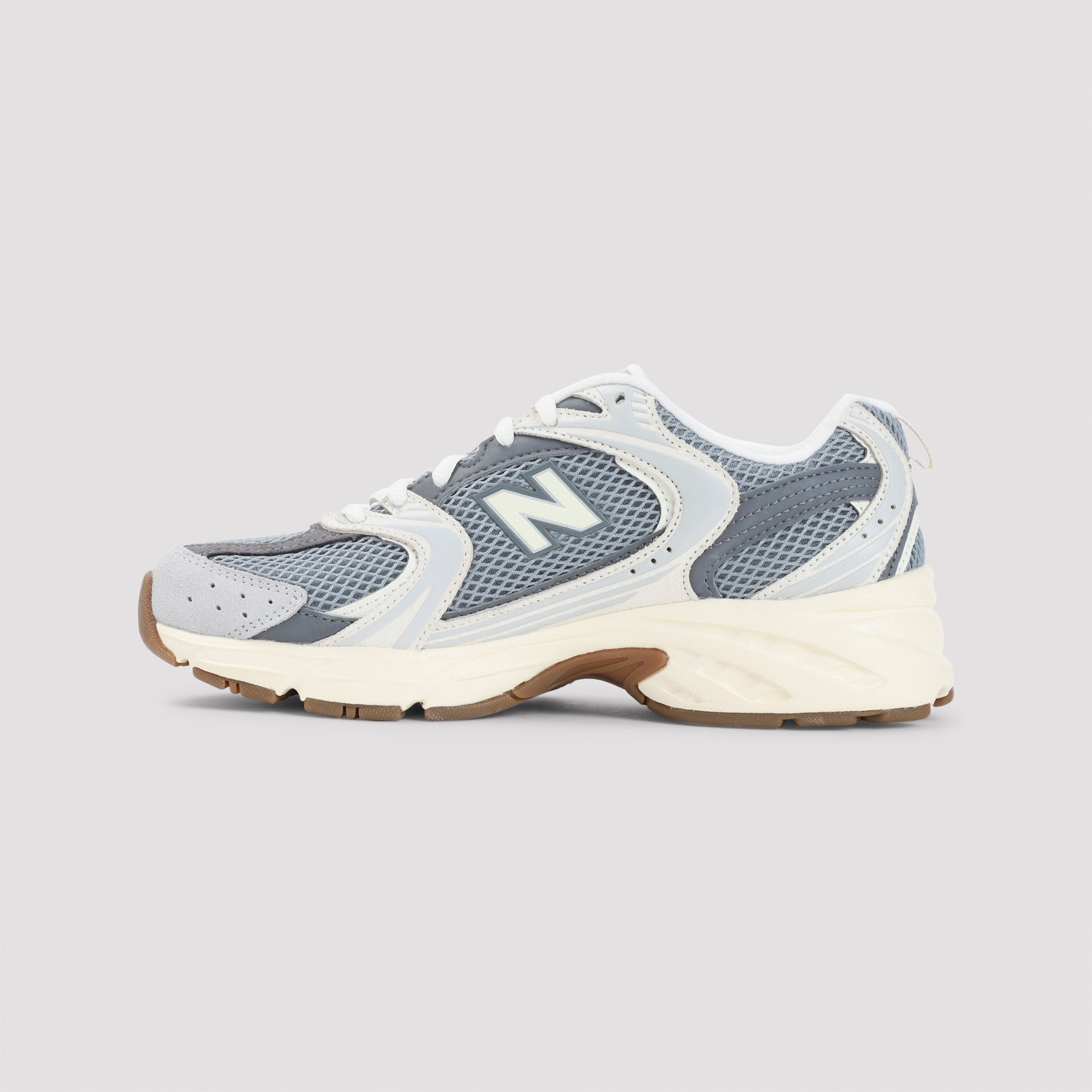 530 Sneakers