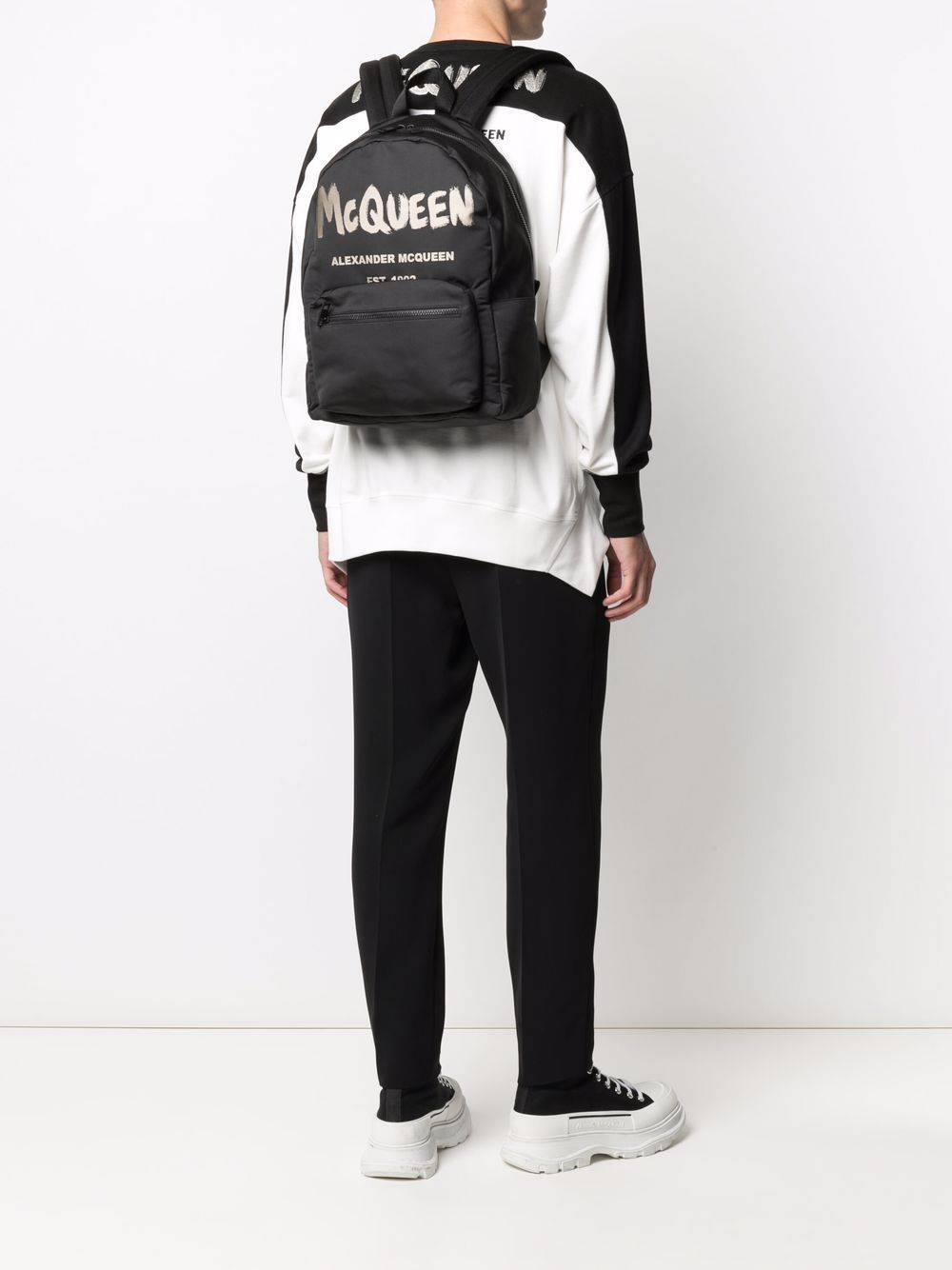 METROPOLITAN NYLON BACKPACK