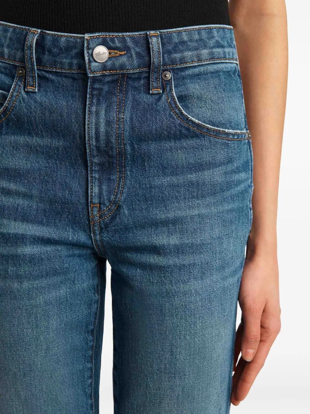 VIV SLIM LEG JEANS