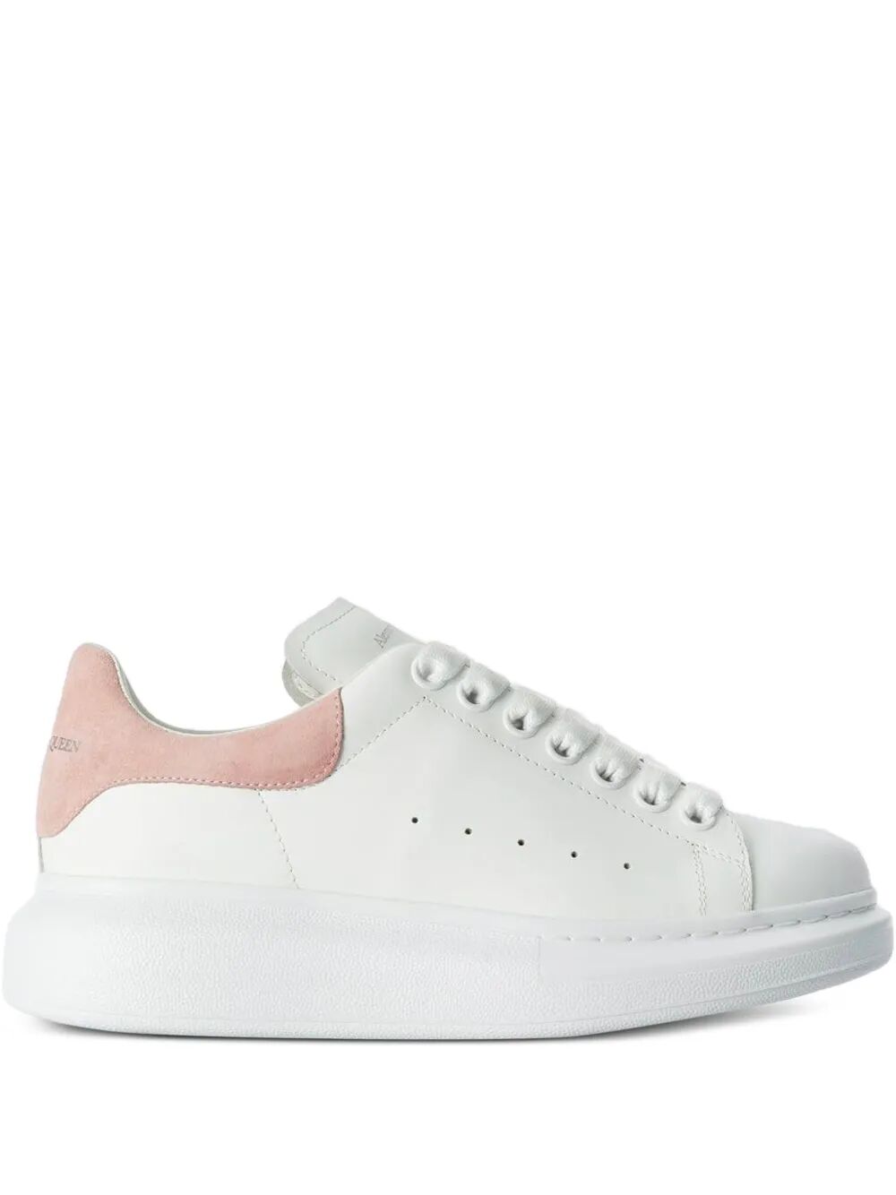 OVERSIZED SNEAKERS