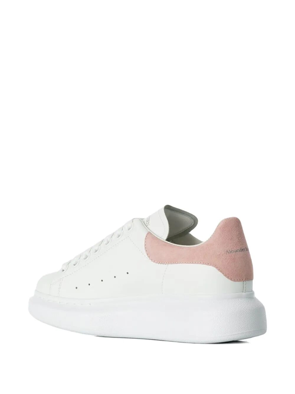 OVERSIZED SNEAKERS