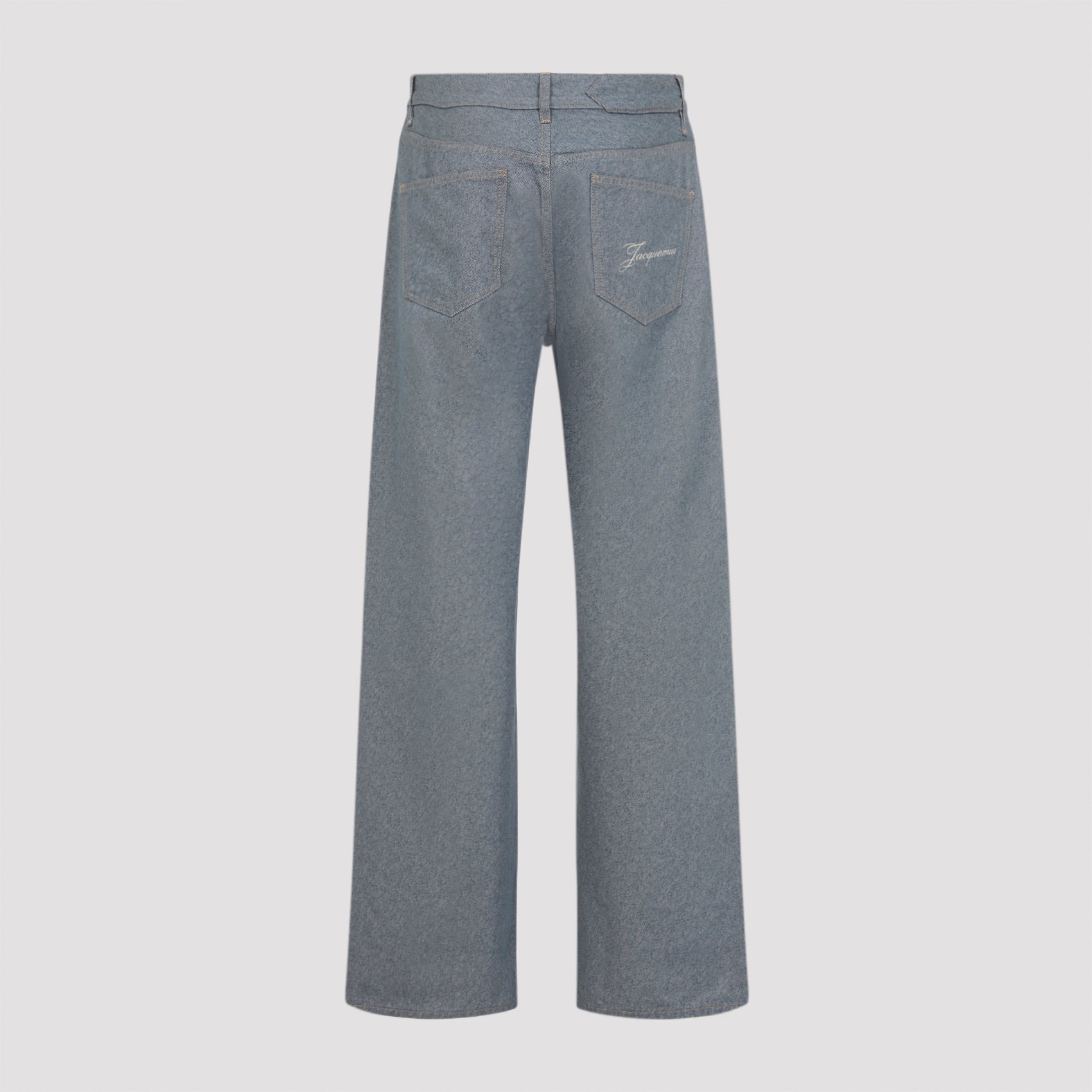 Le De-Nîmes Droit Jeans