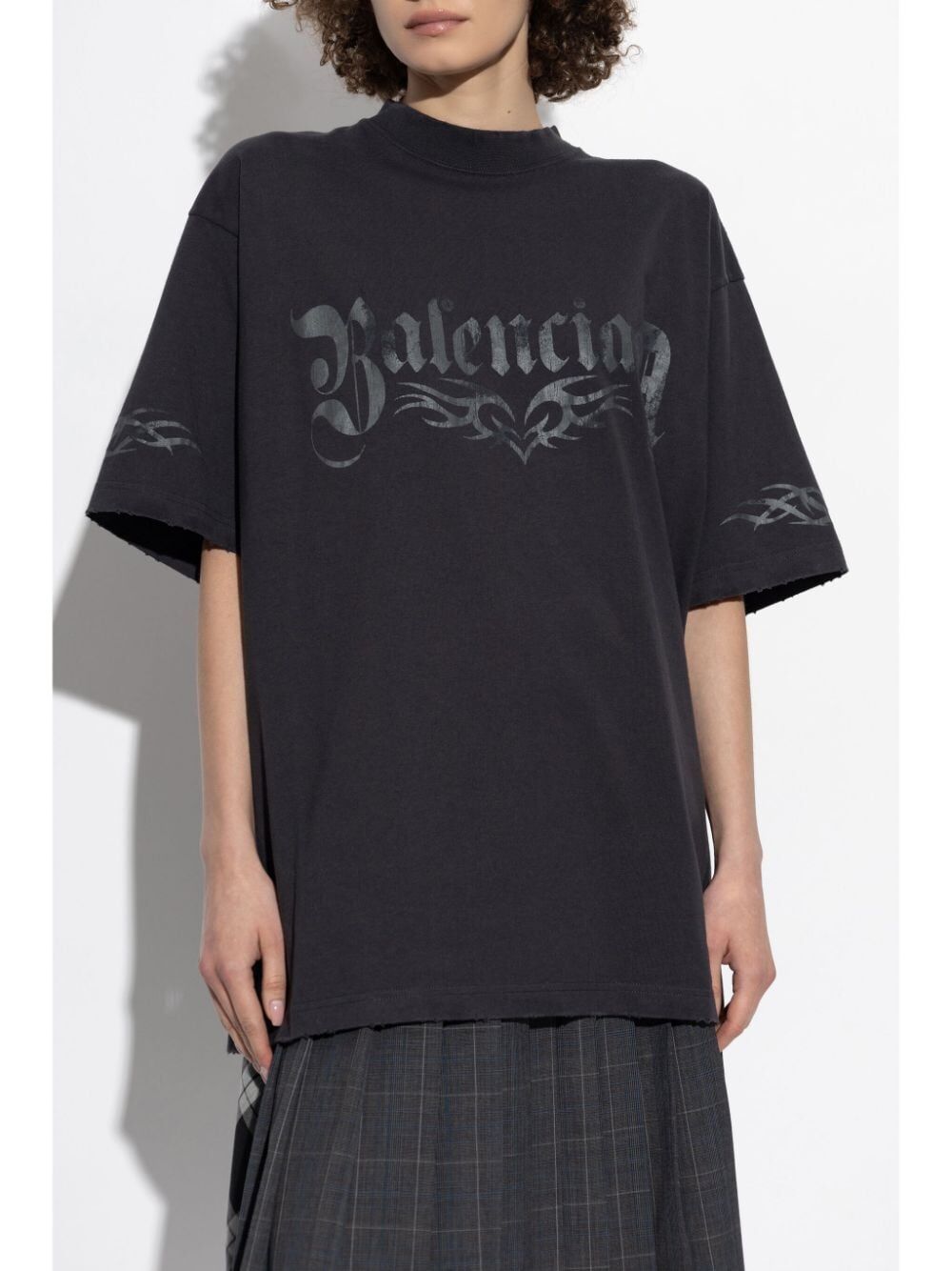 MEDIUM FIT PRINTED LOGO T-SHIRT