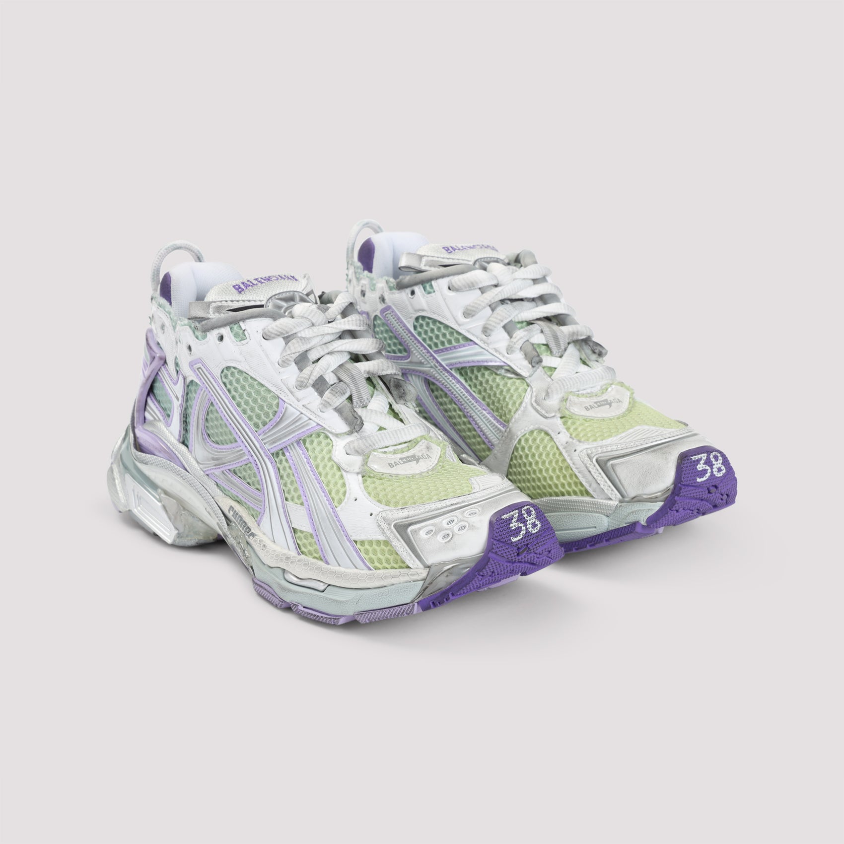 Runner Sneakers