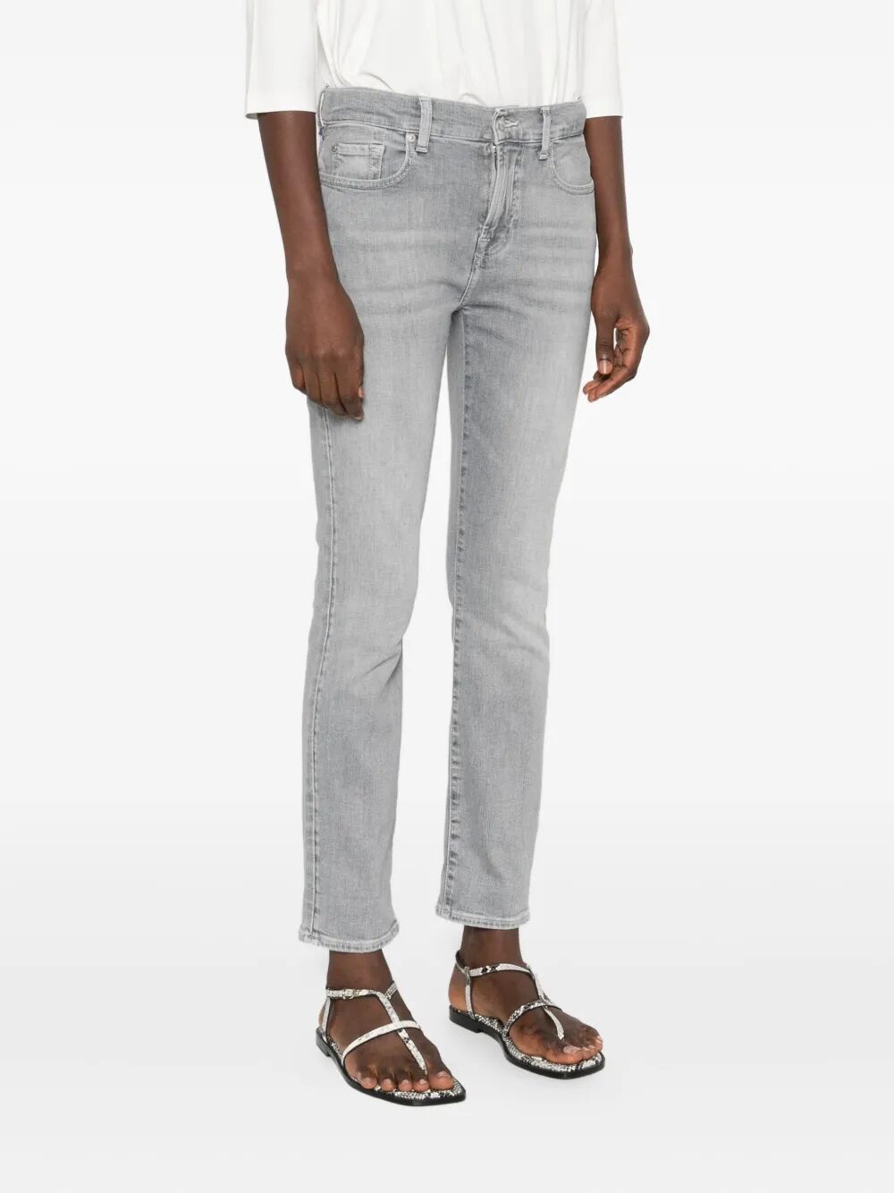 RELAXED SKINNY FULL SCALE
