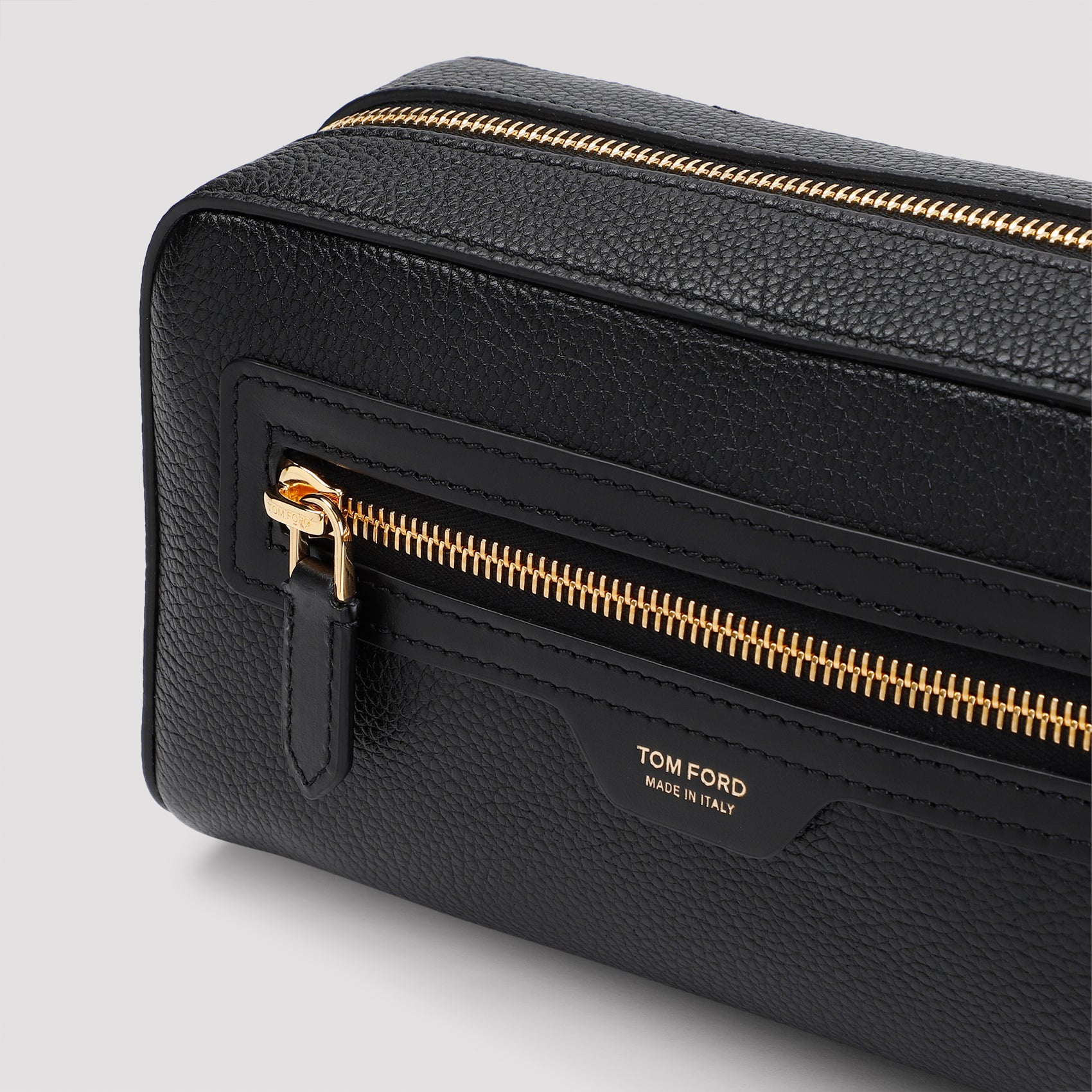 Grained Calf Leather Toiletry Case