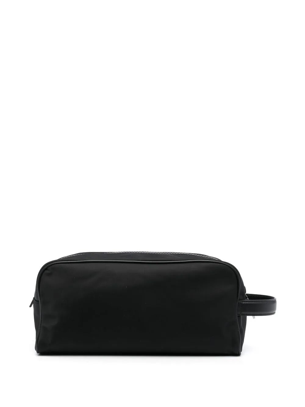NECESSAIRE
