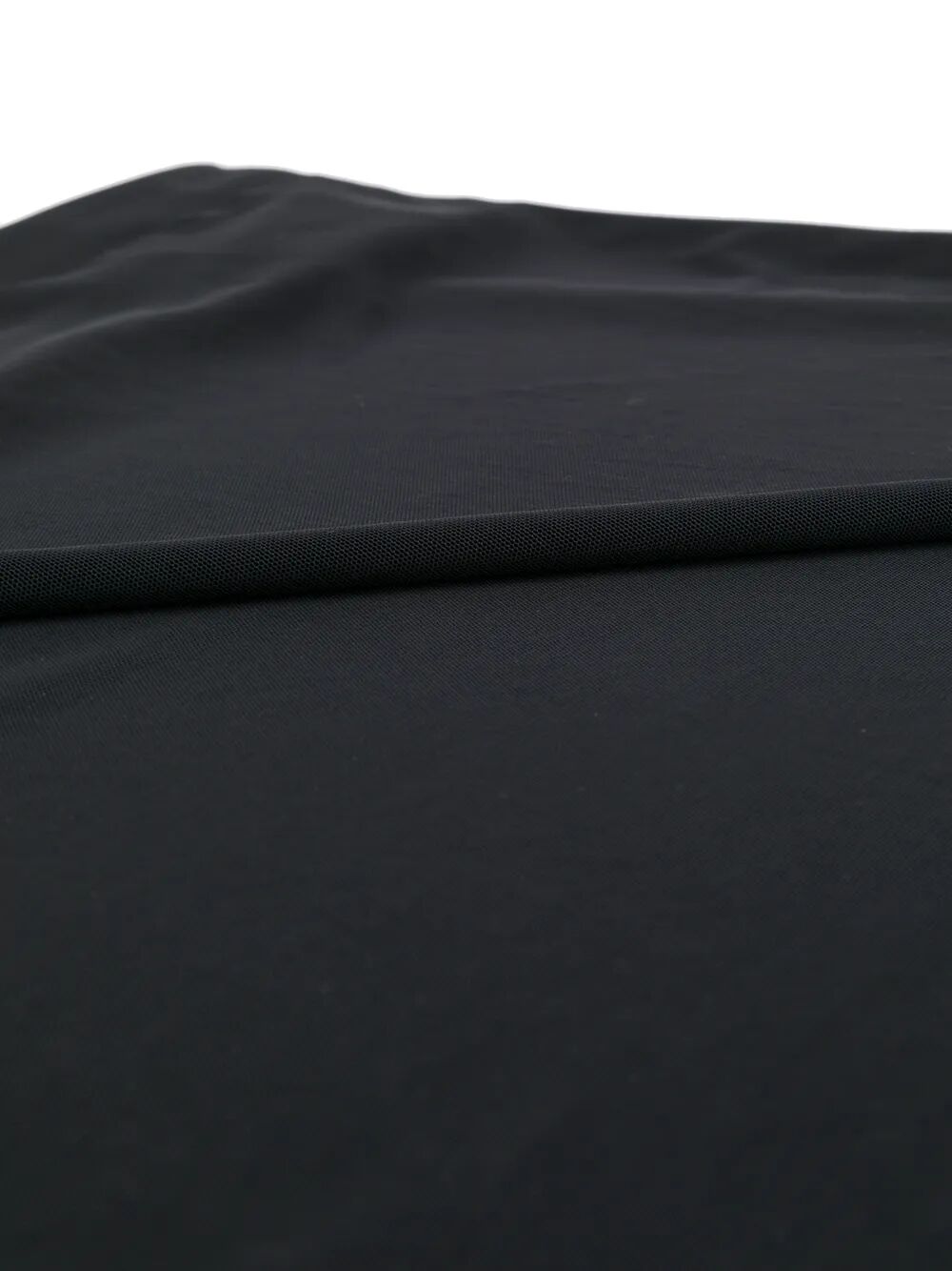 TULLE LUNG SARONG