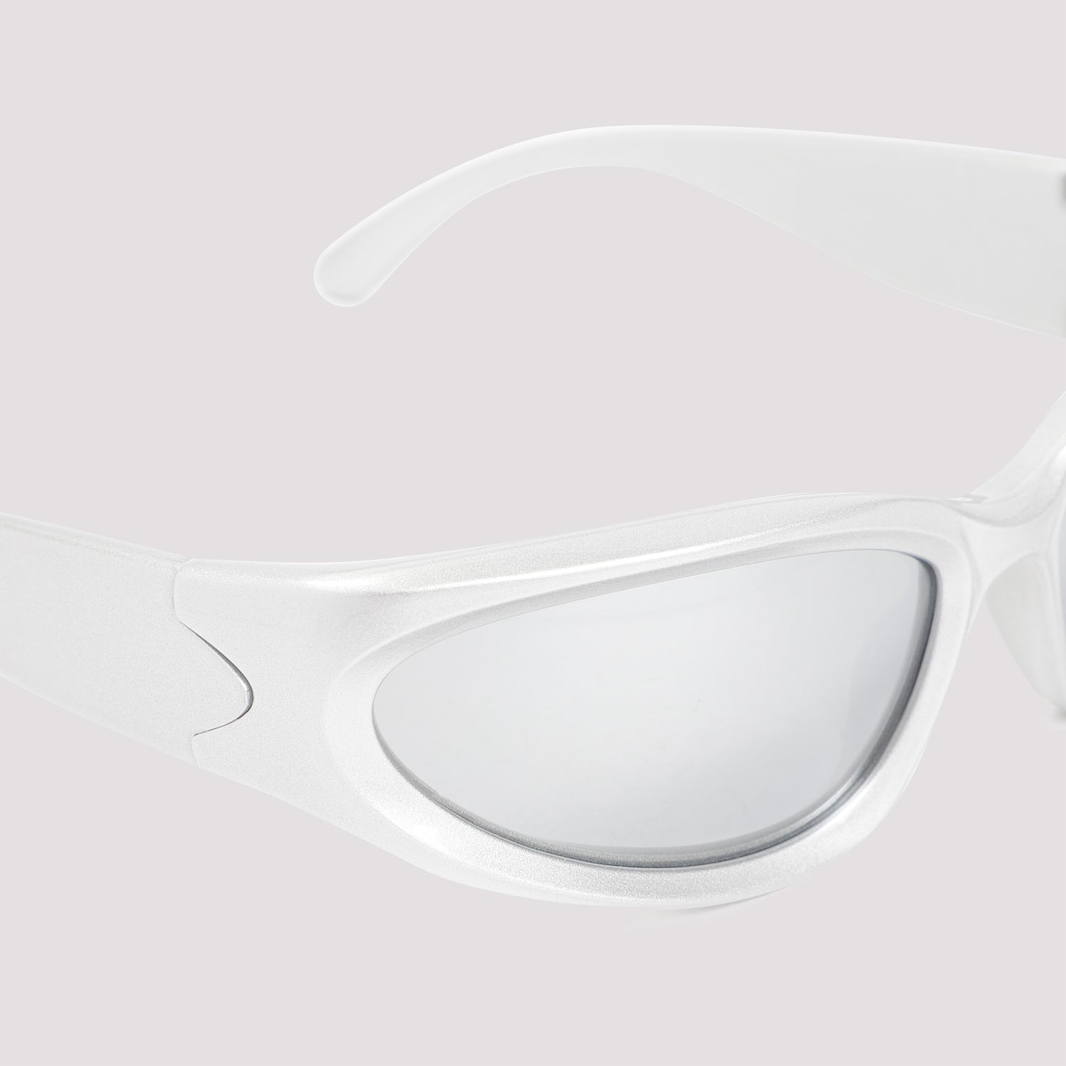 Swift Oval Sunglasses
