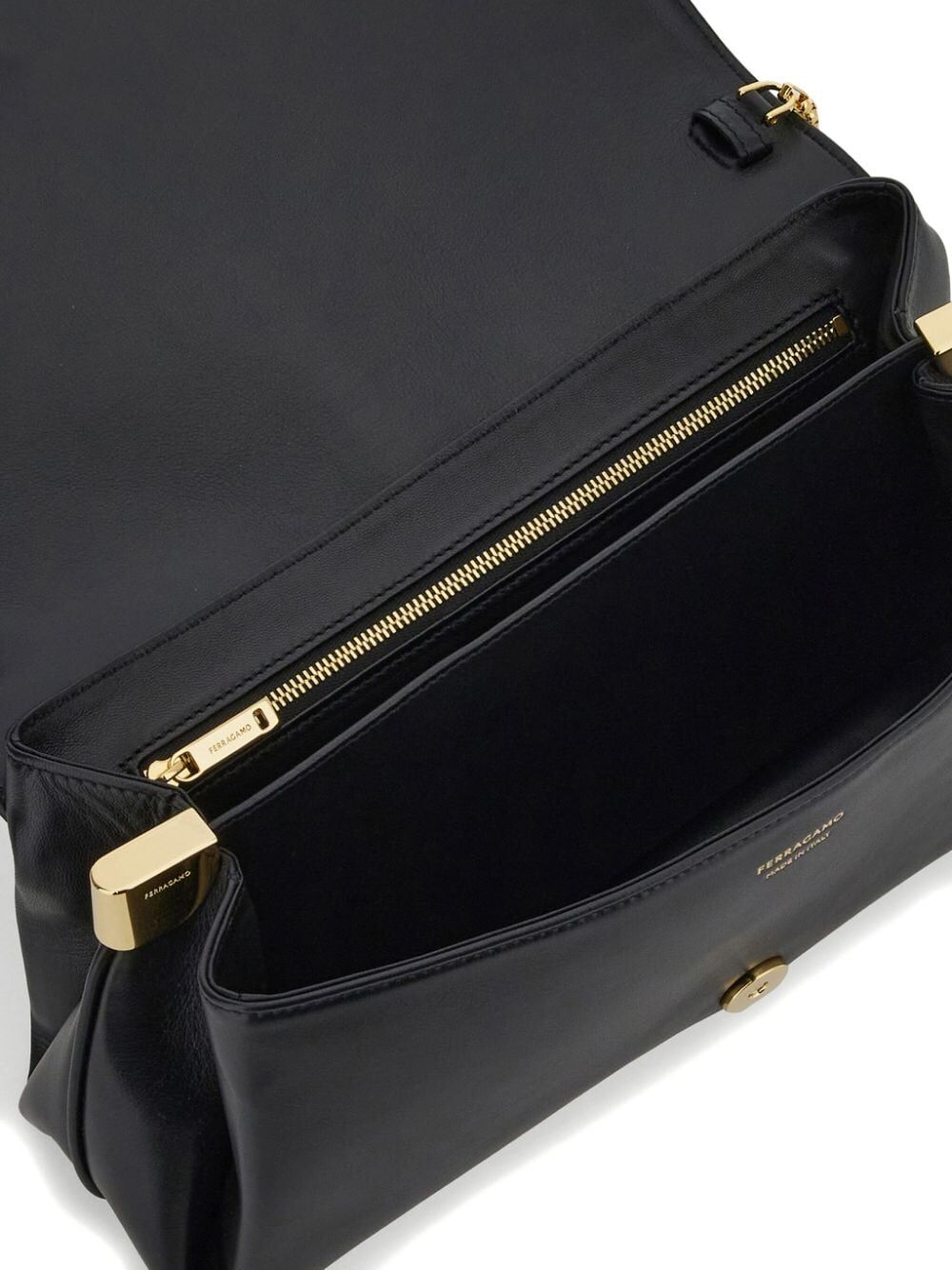 BORSA A SPALLA MEDIA CON PATTA