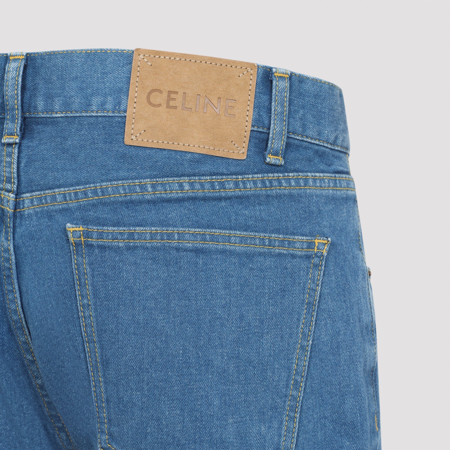 Flared Jeans